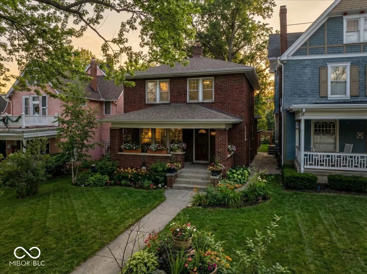 Photo of 540 Woodruff Place Middle Drive Indianapolis, IN 46201