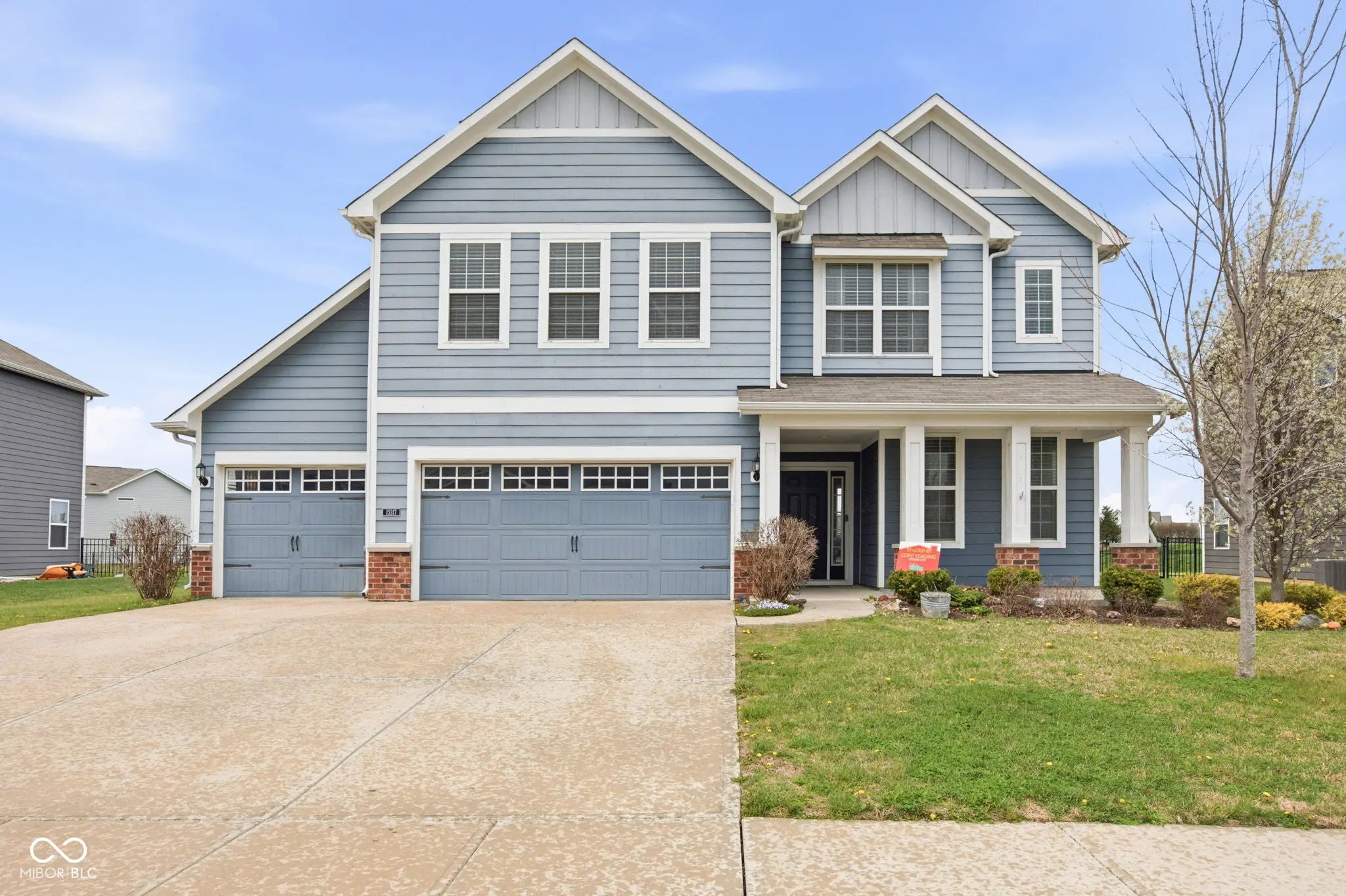 15317 Eastpark Circle W, Fishers