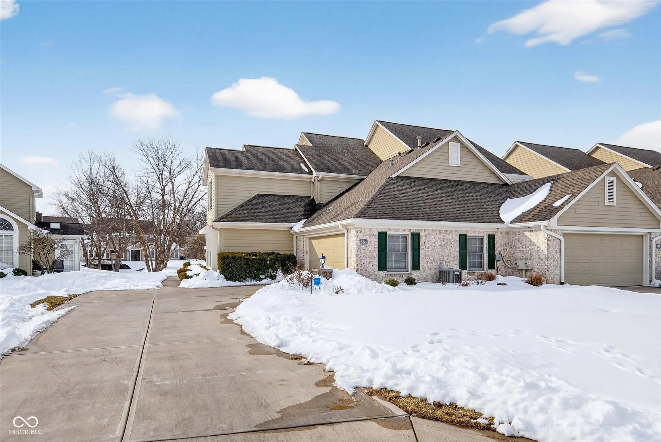 5734 Spruce Knoll Court, Indianapolis