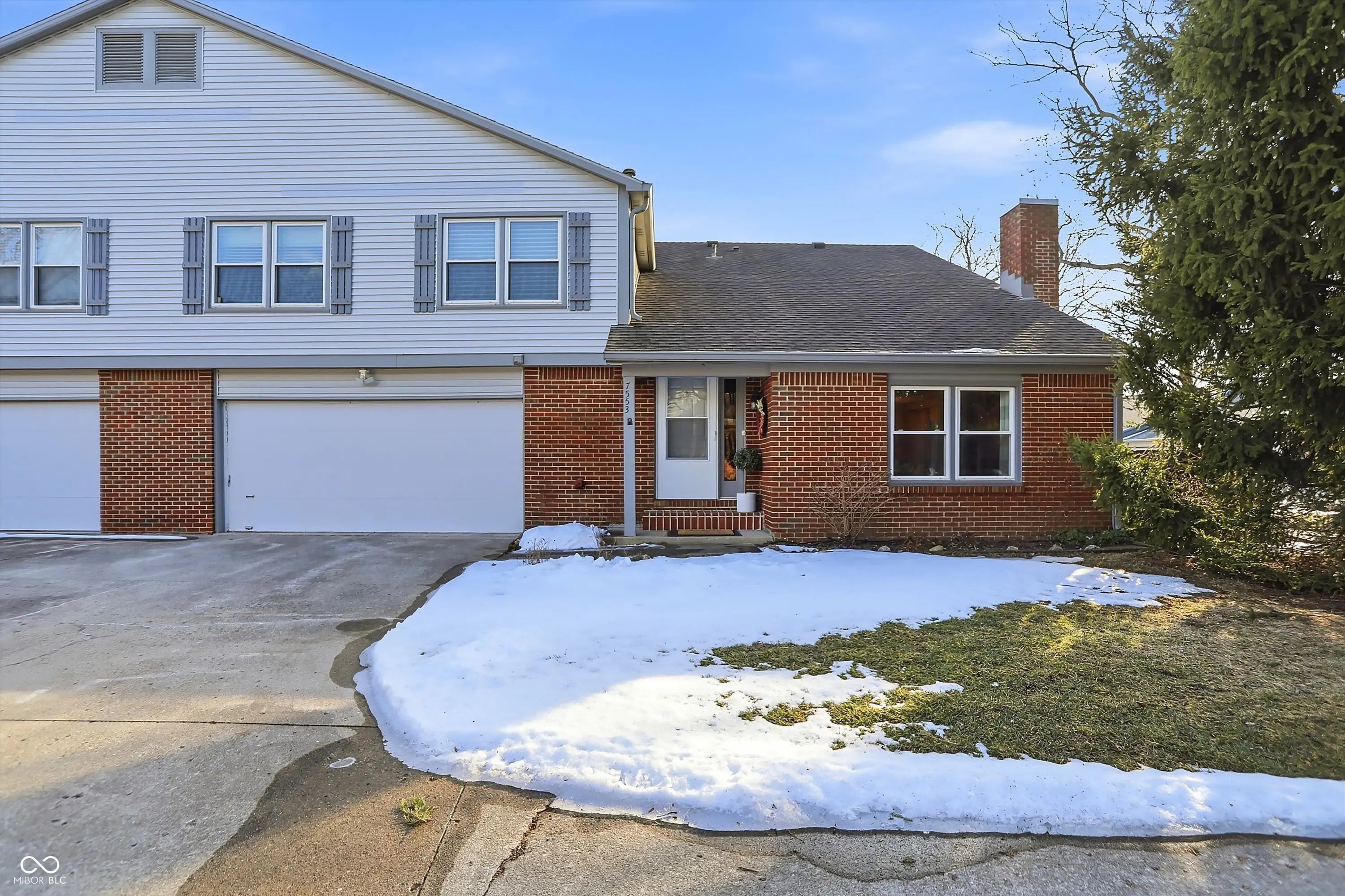 Photo of 7553 Farm View Circle E Indianapolis, IN 46256