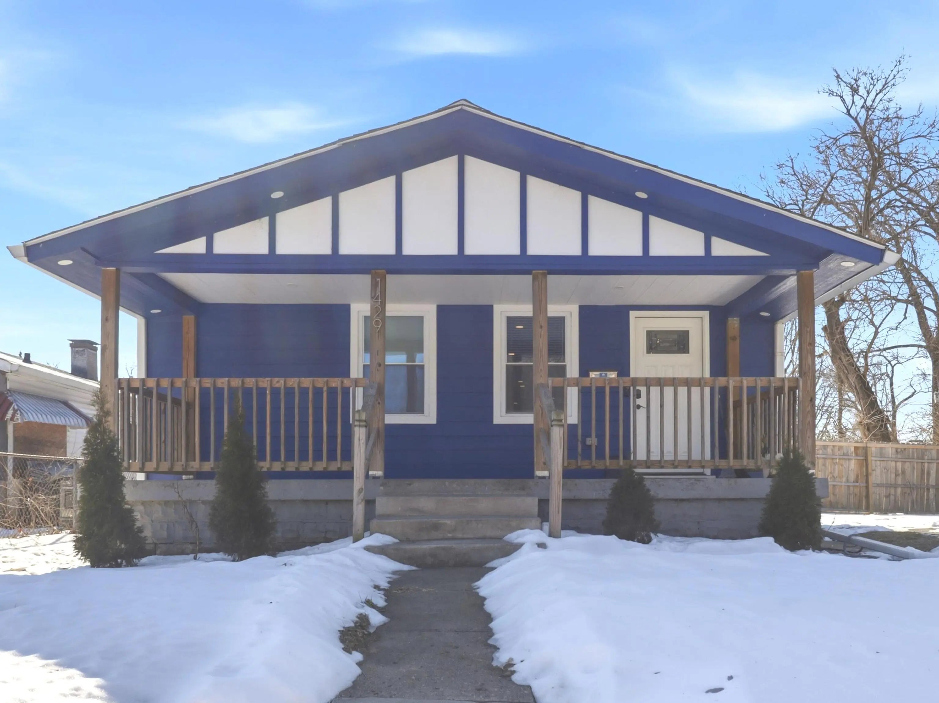 Photo of 1429 W Congress Avenue Indianapolis, IN 46208