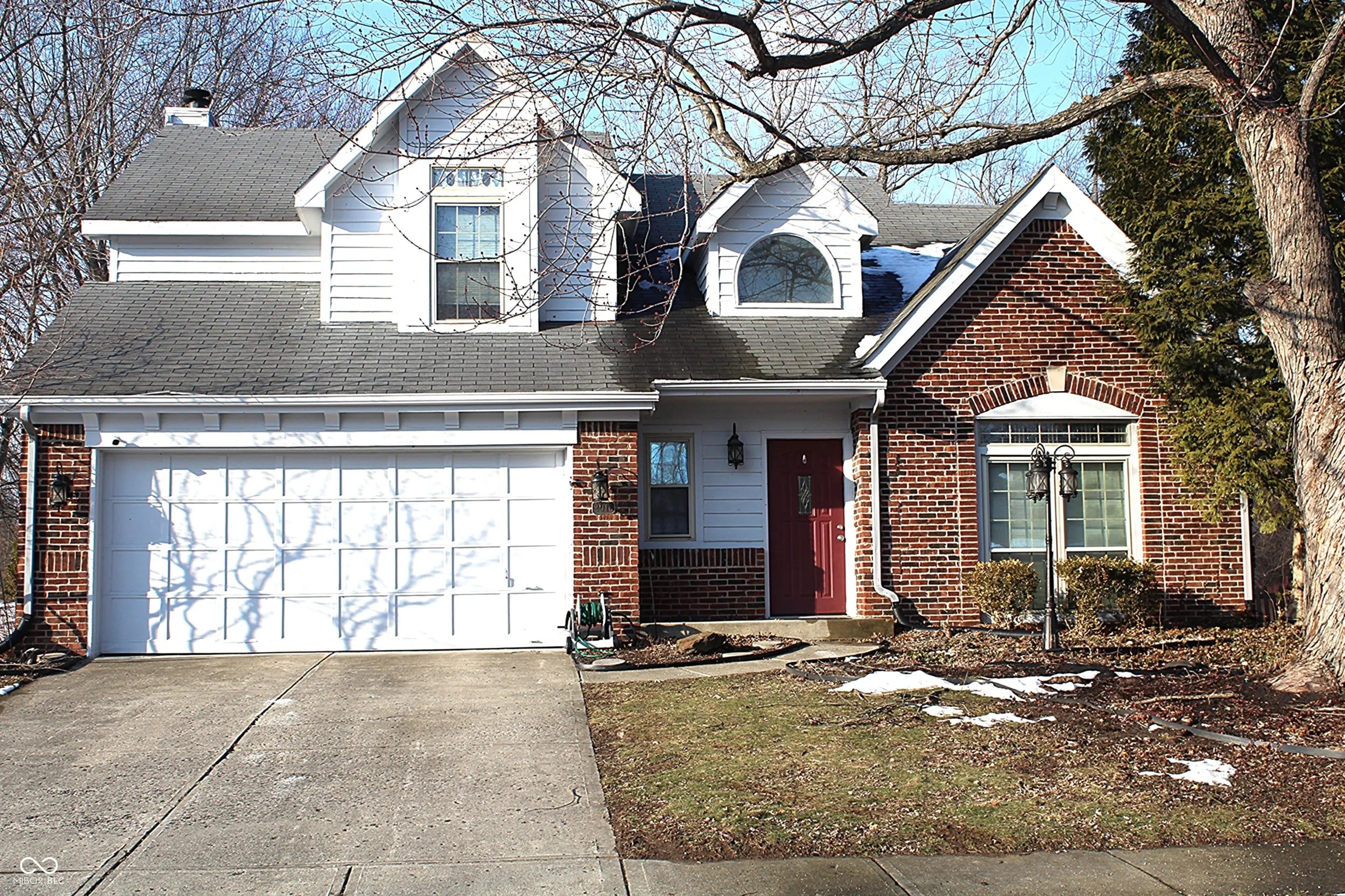 Photo of 2916 Sunmeadow Way Indianapolis, IN 46228