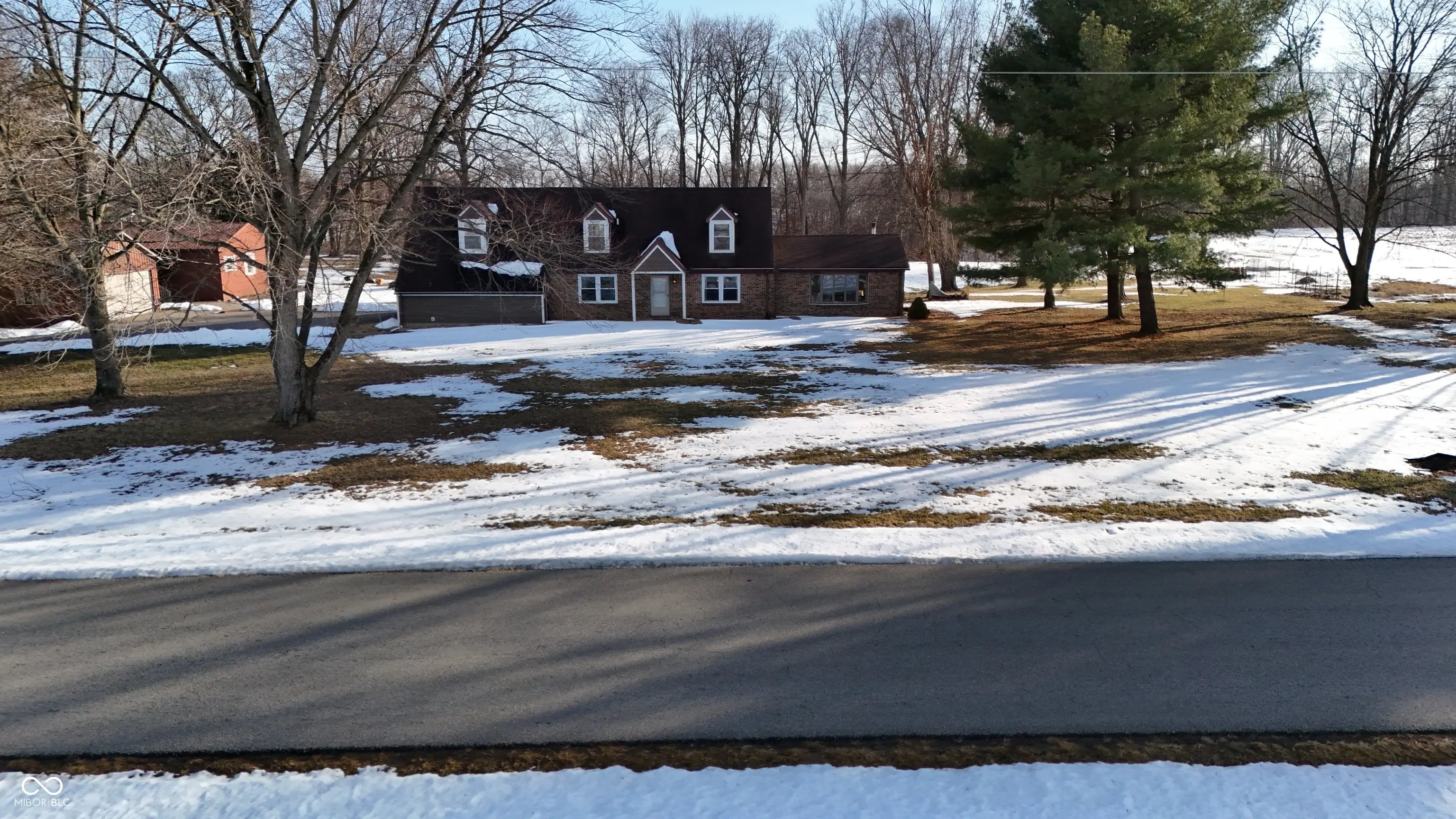 6831 W County Road 240 Nw, Greensburg