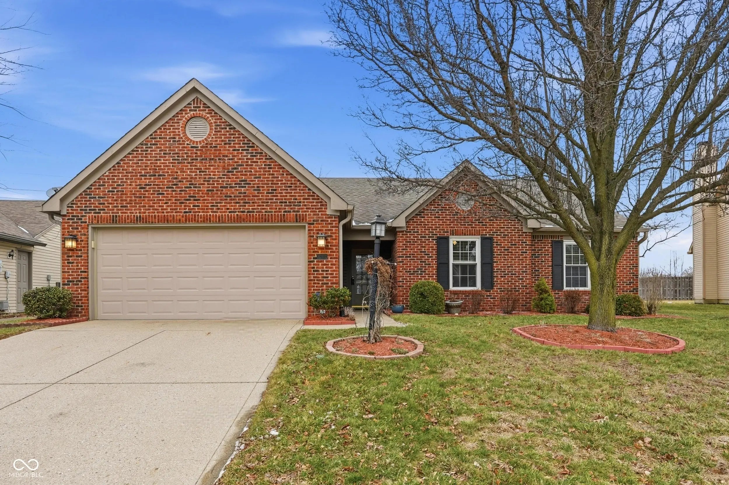 Photo of 6382 Hillview Circle Fishers, IN 46038
