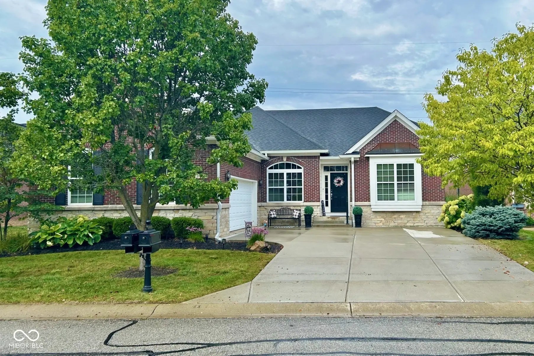 Photo of 15462 Mission Hills Drive Carmel, IN 46033