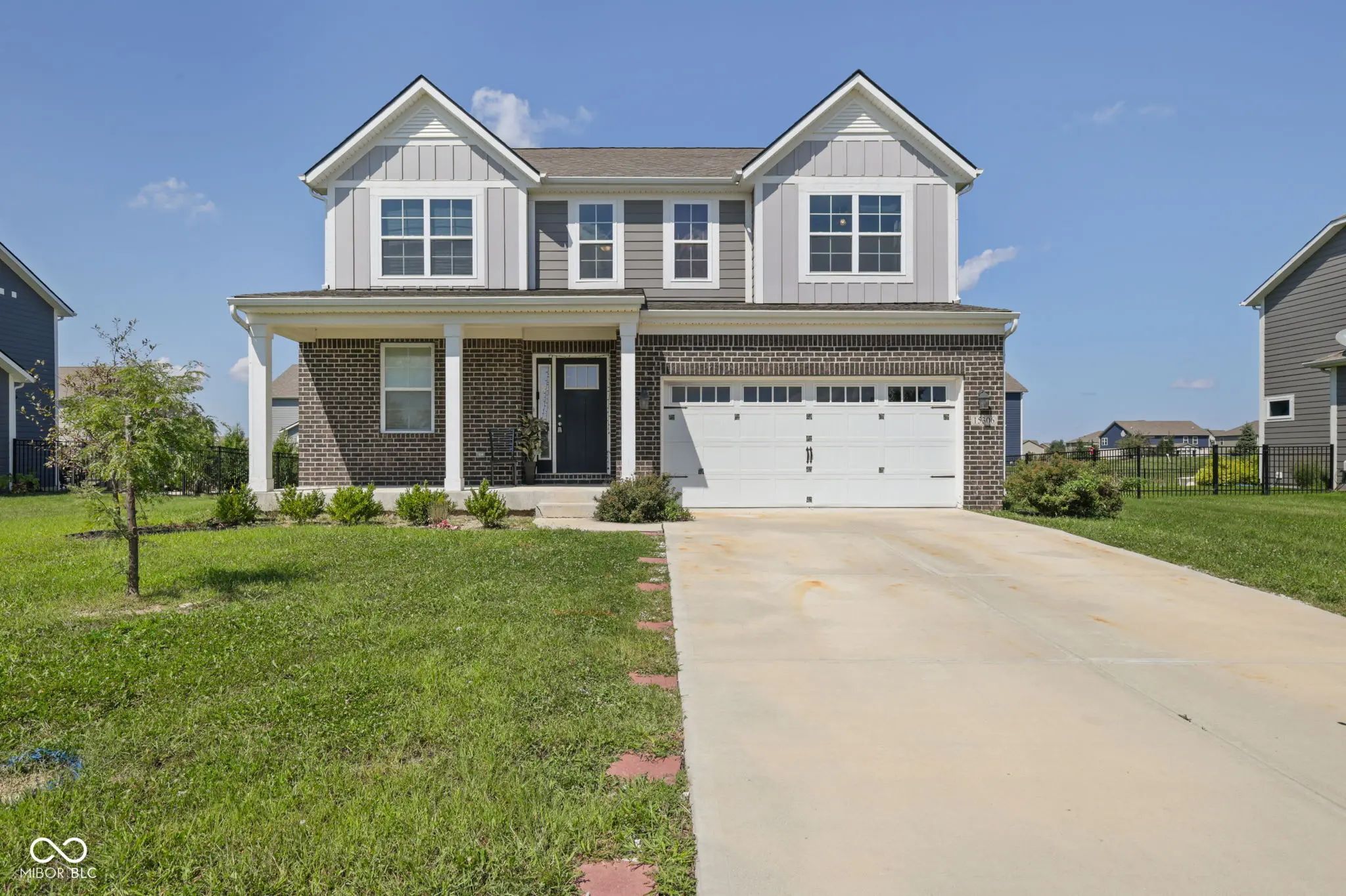 Photo of 15306 Dawn Run Drive Fishers, IN 46040