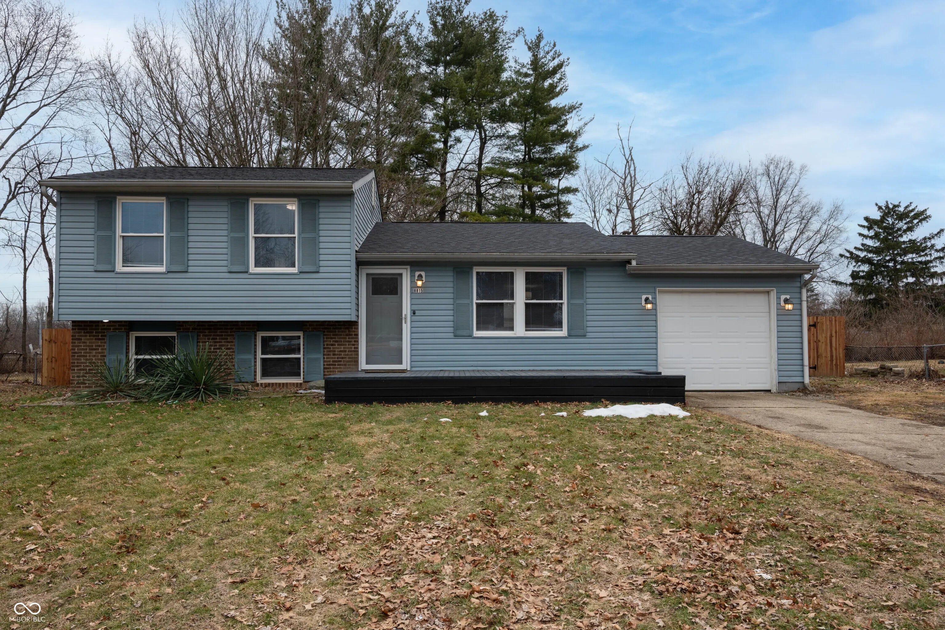 8815 Coronado Court, Indianapolis