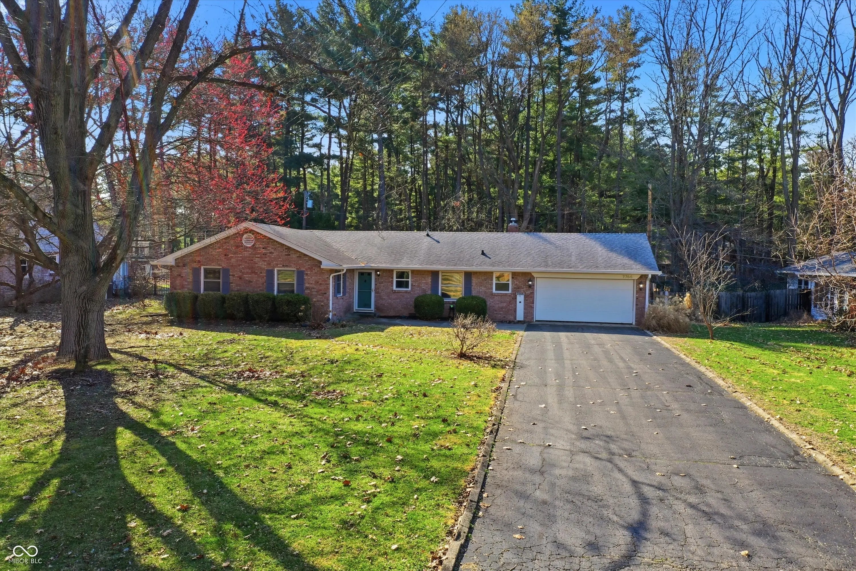 7766 Cree Trail, Indianapolis