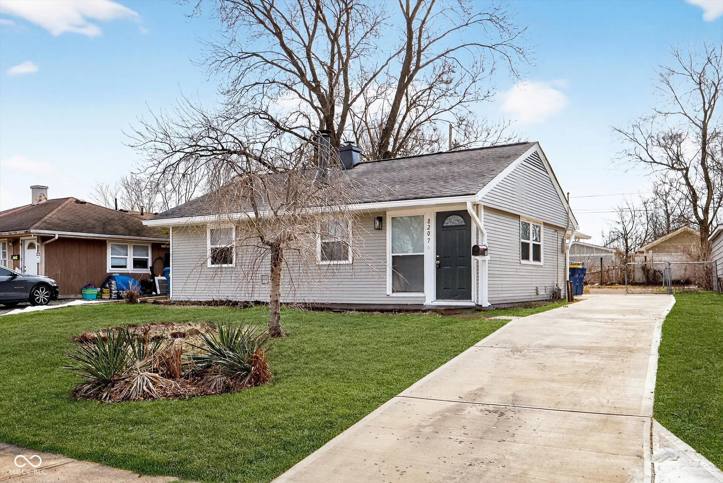 8207 E 50th Street, Indianapolis