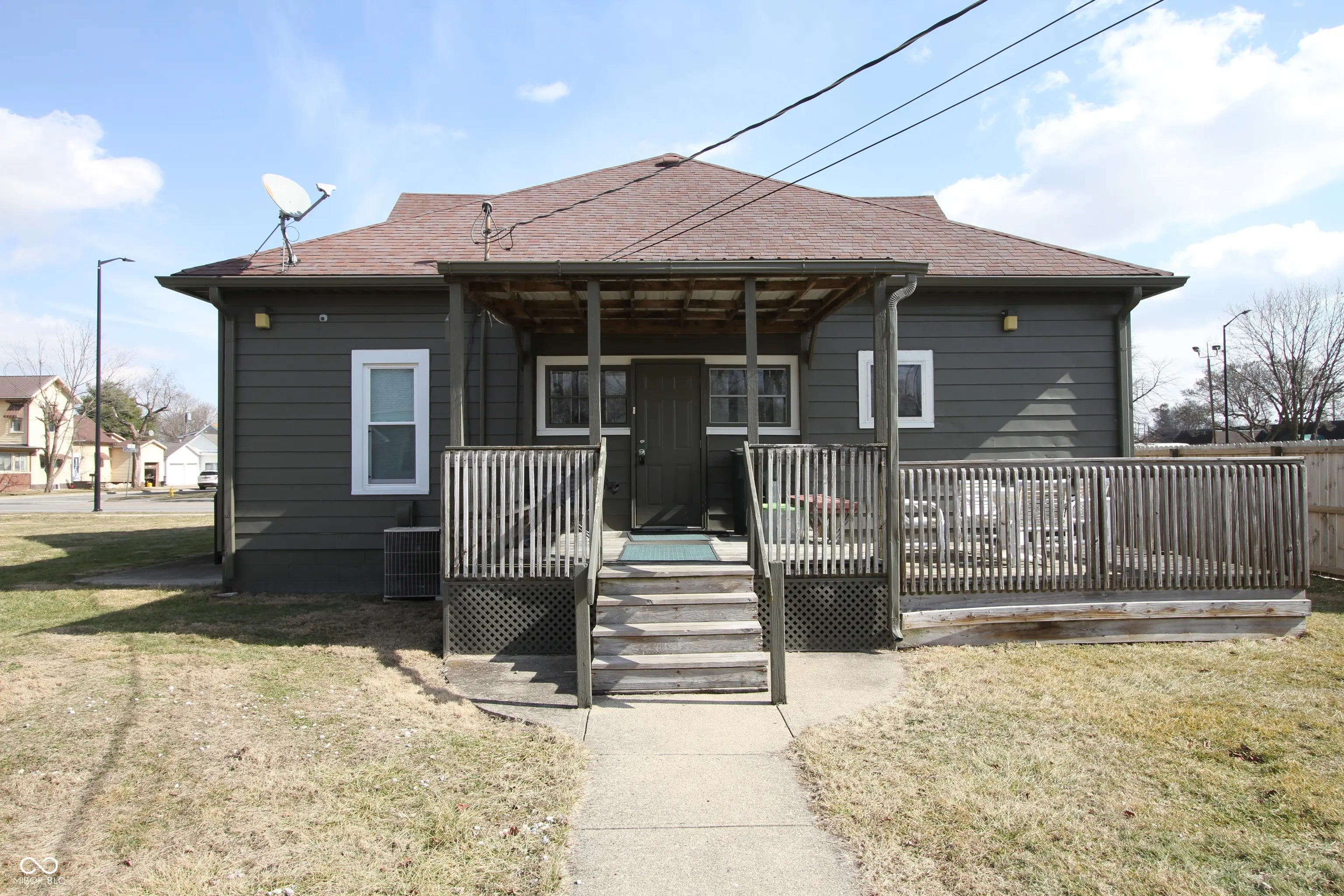 Photo of 611 S Harrison Street Shelbyville, IN 46176