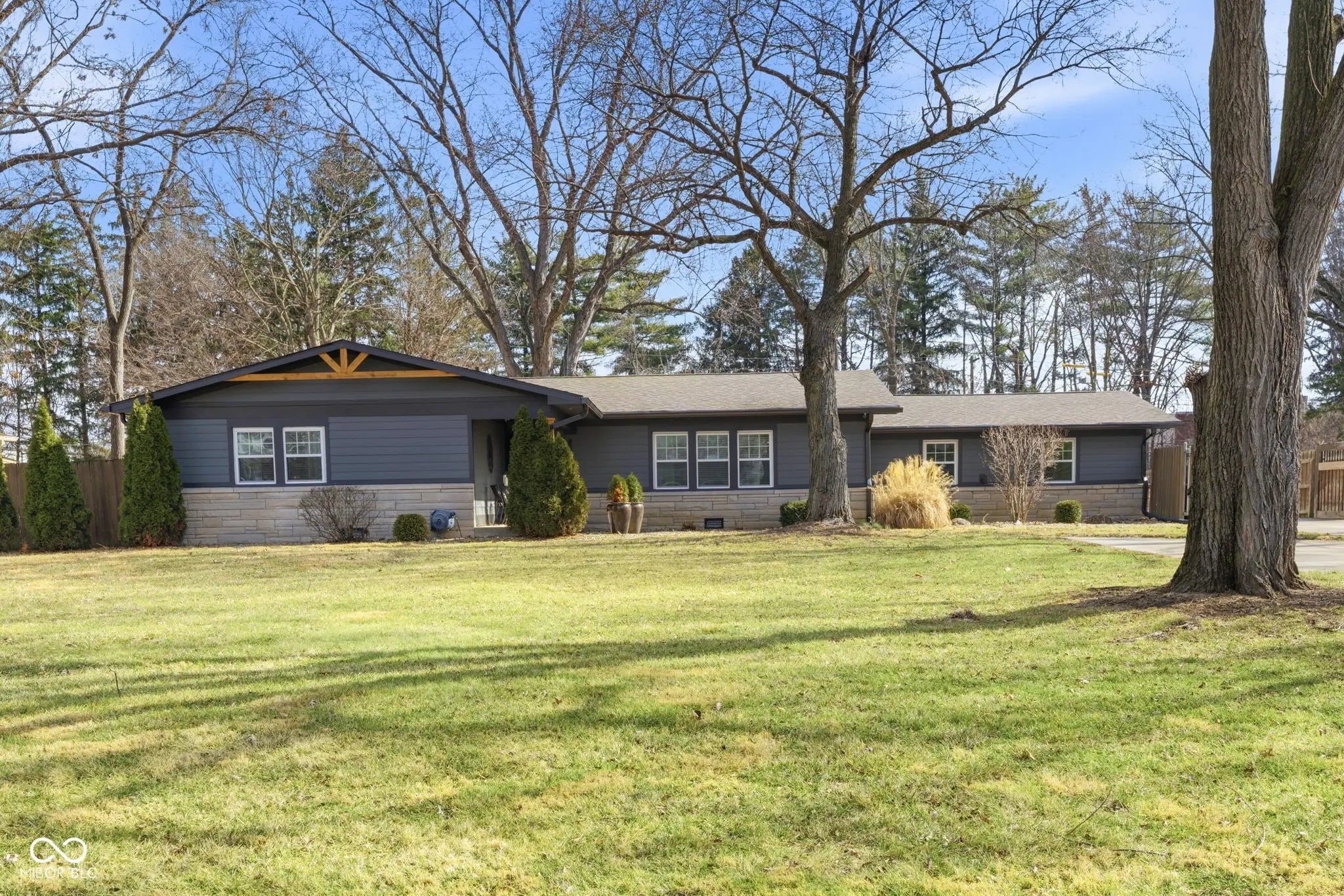 Photo of 8751 Guilford Avenue Indianapolis, IN 46240