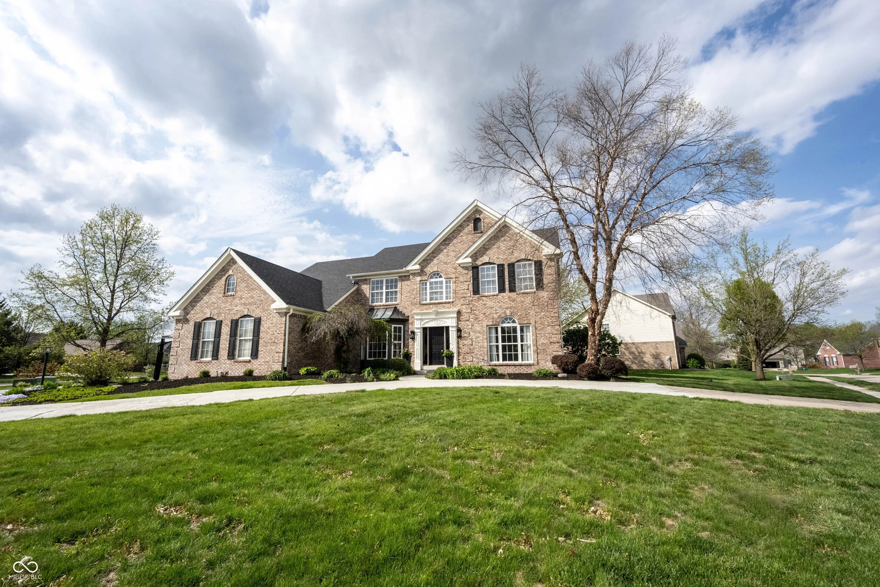 Photo of 10456 Stonegate Drive Fishers, IN 46040