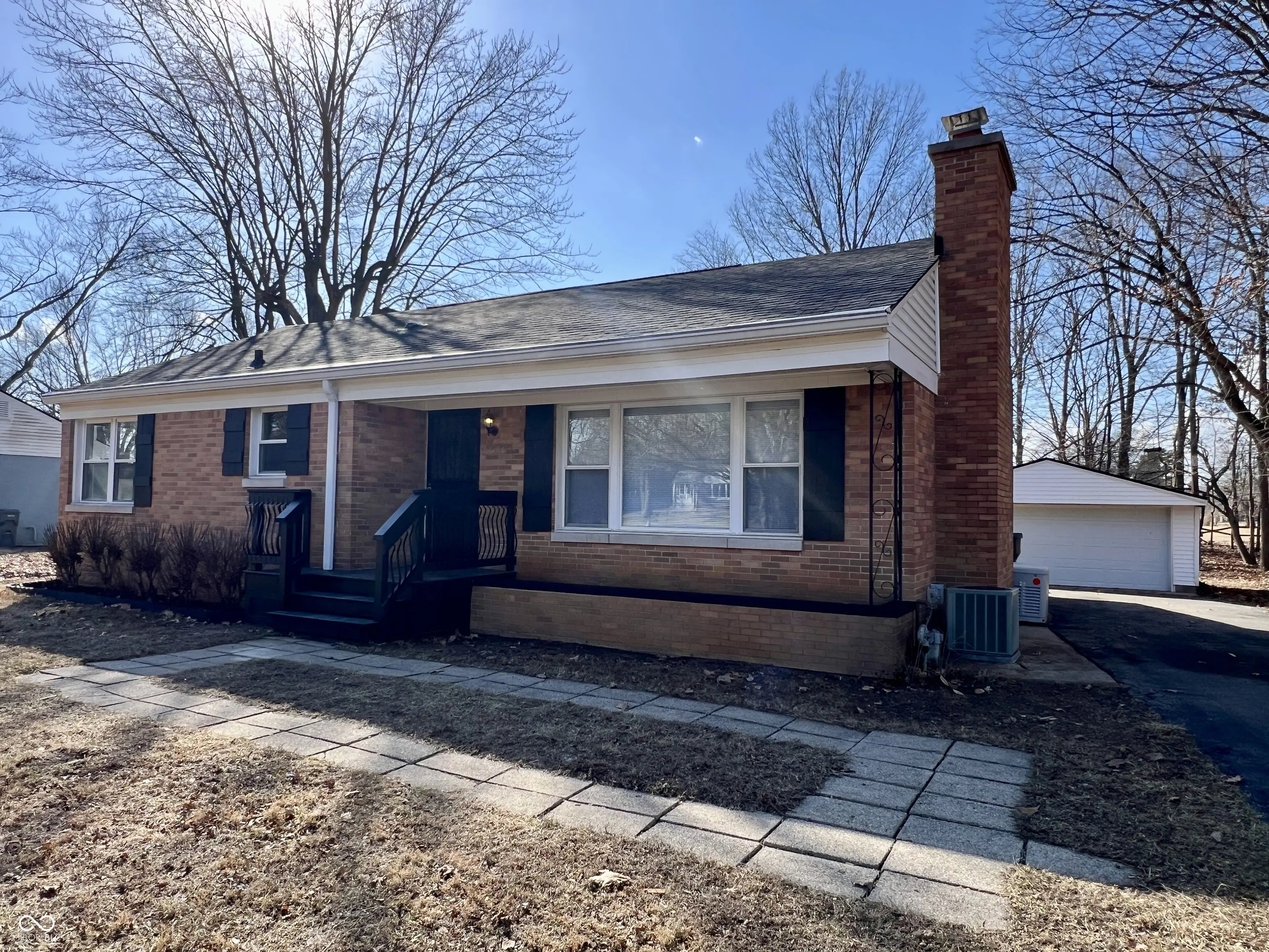 5736 Sharon Road, Indianapolis