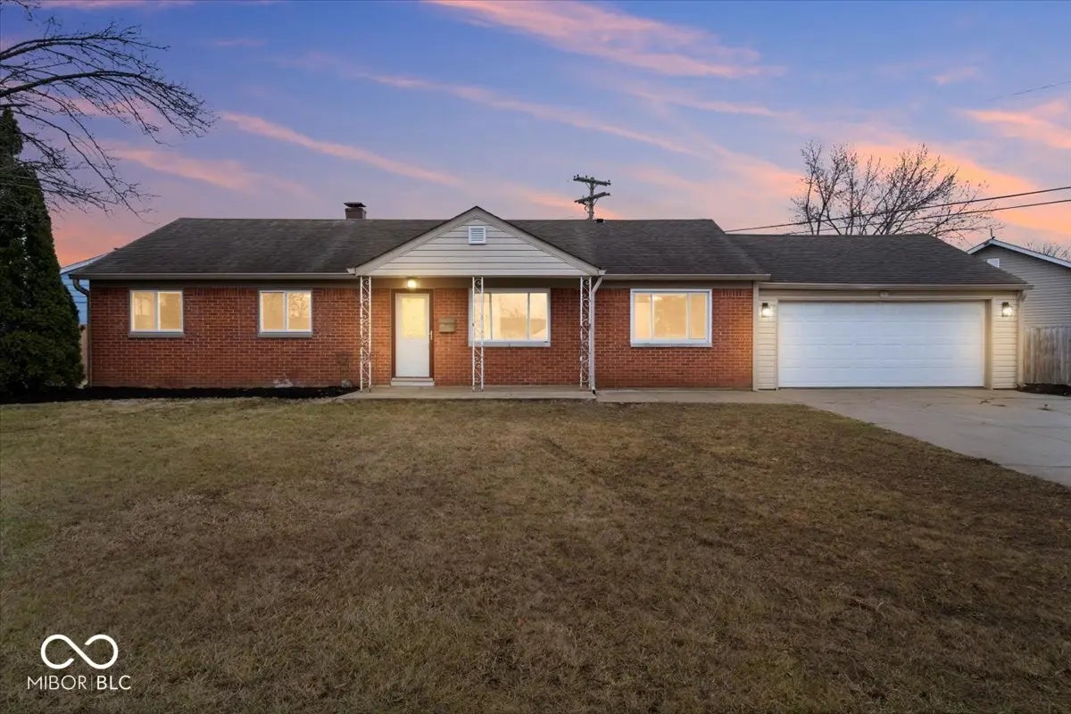 52 Crestview Drive, Greenwood