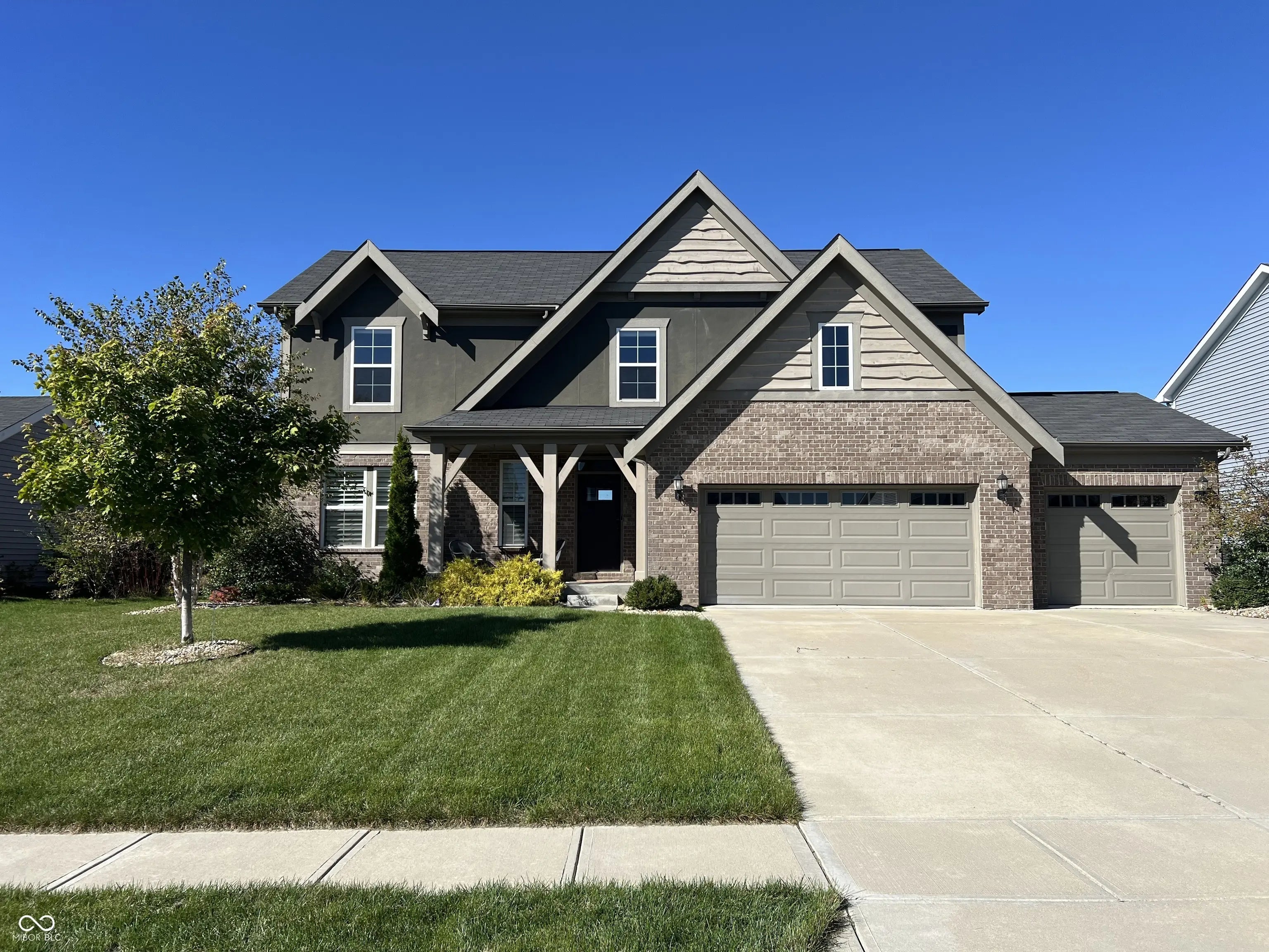 Photo of 7824 Sunset Ridge Parkway Indianapolis, IN 46259