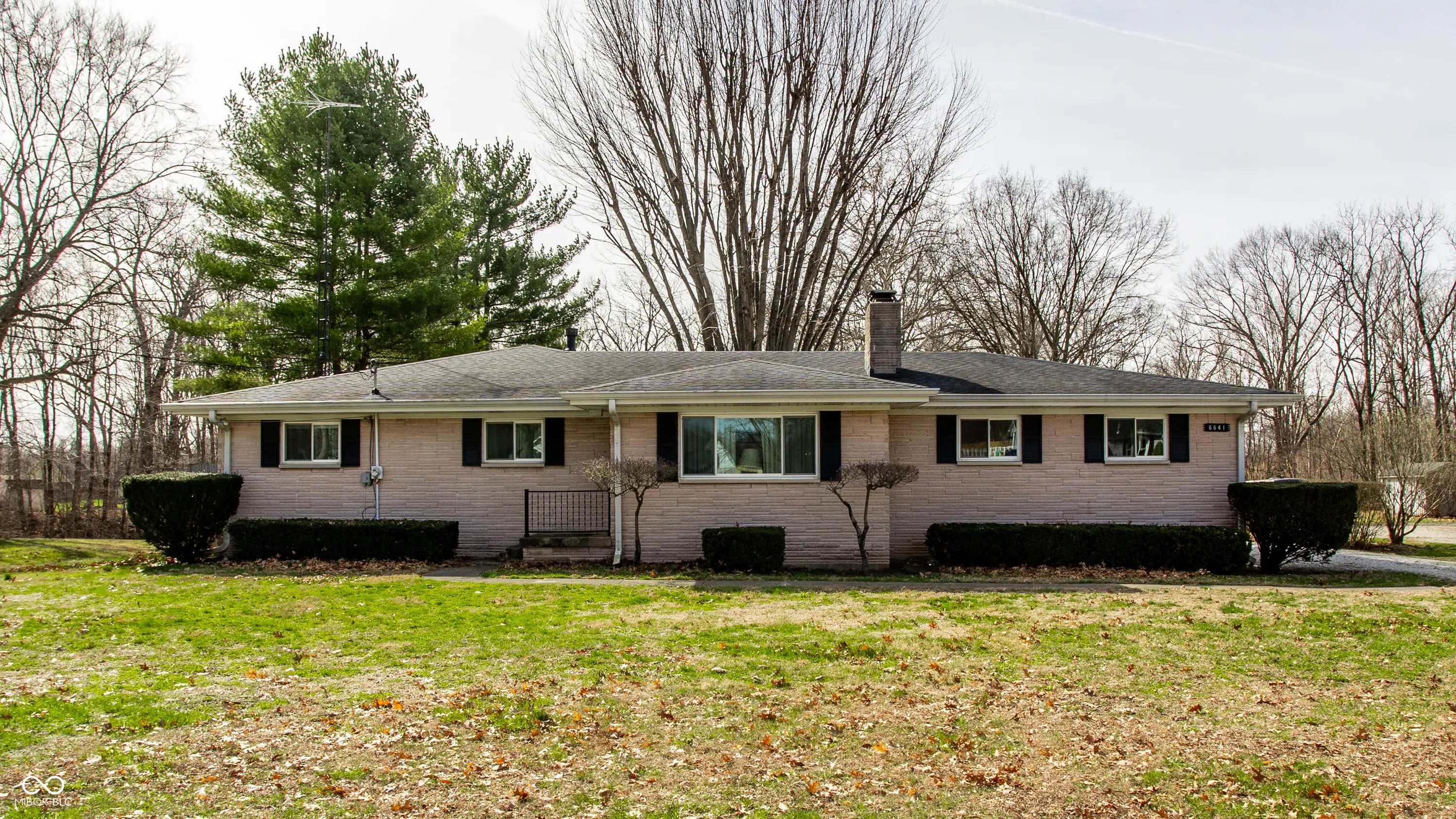 Photo of 6641 E County Road 100 S Avon, IN 46123