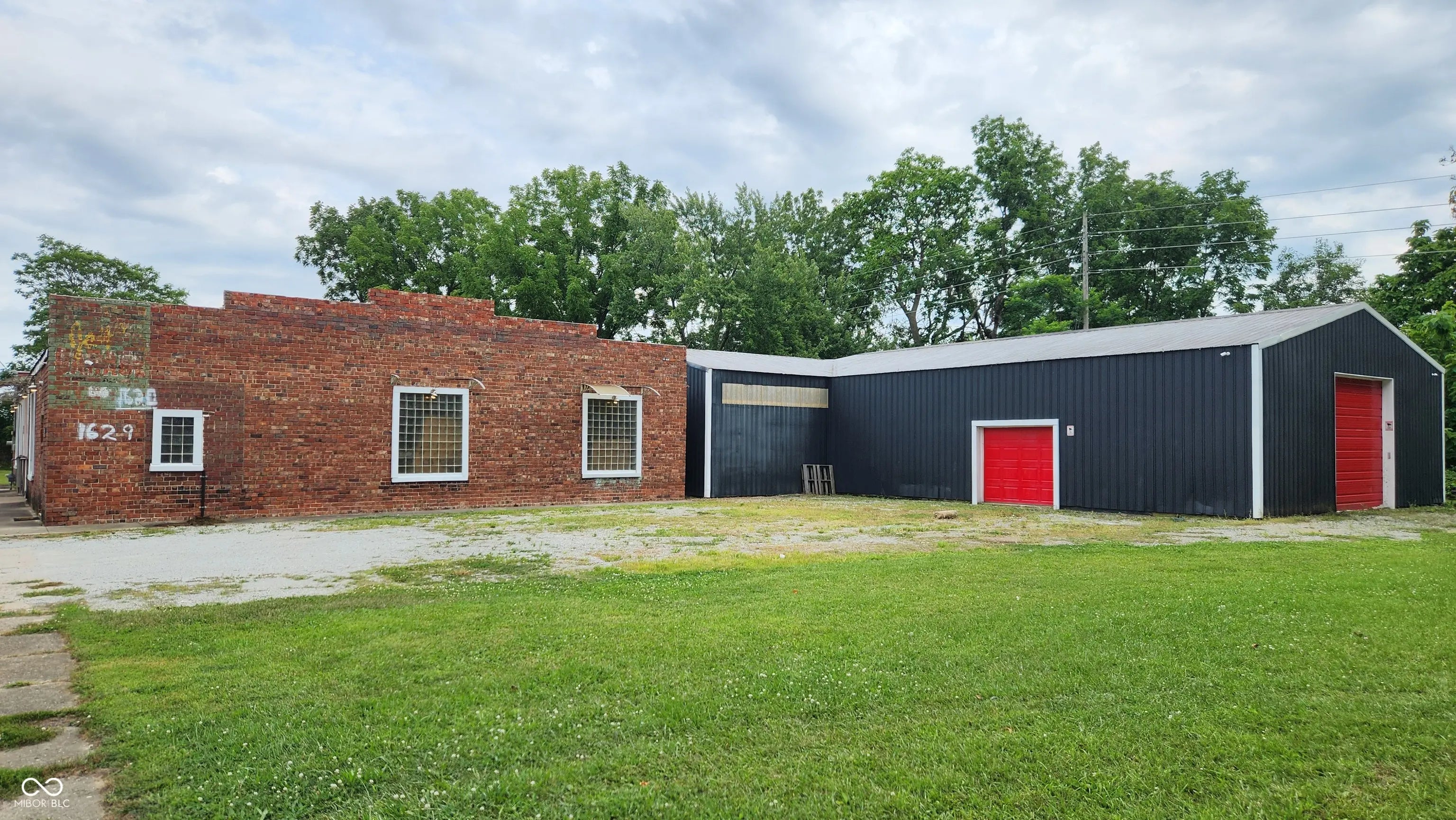 Photo of 1629 W 18th Street Anderson, IN 46016