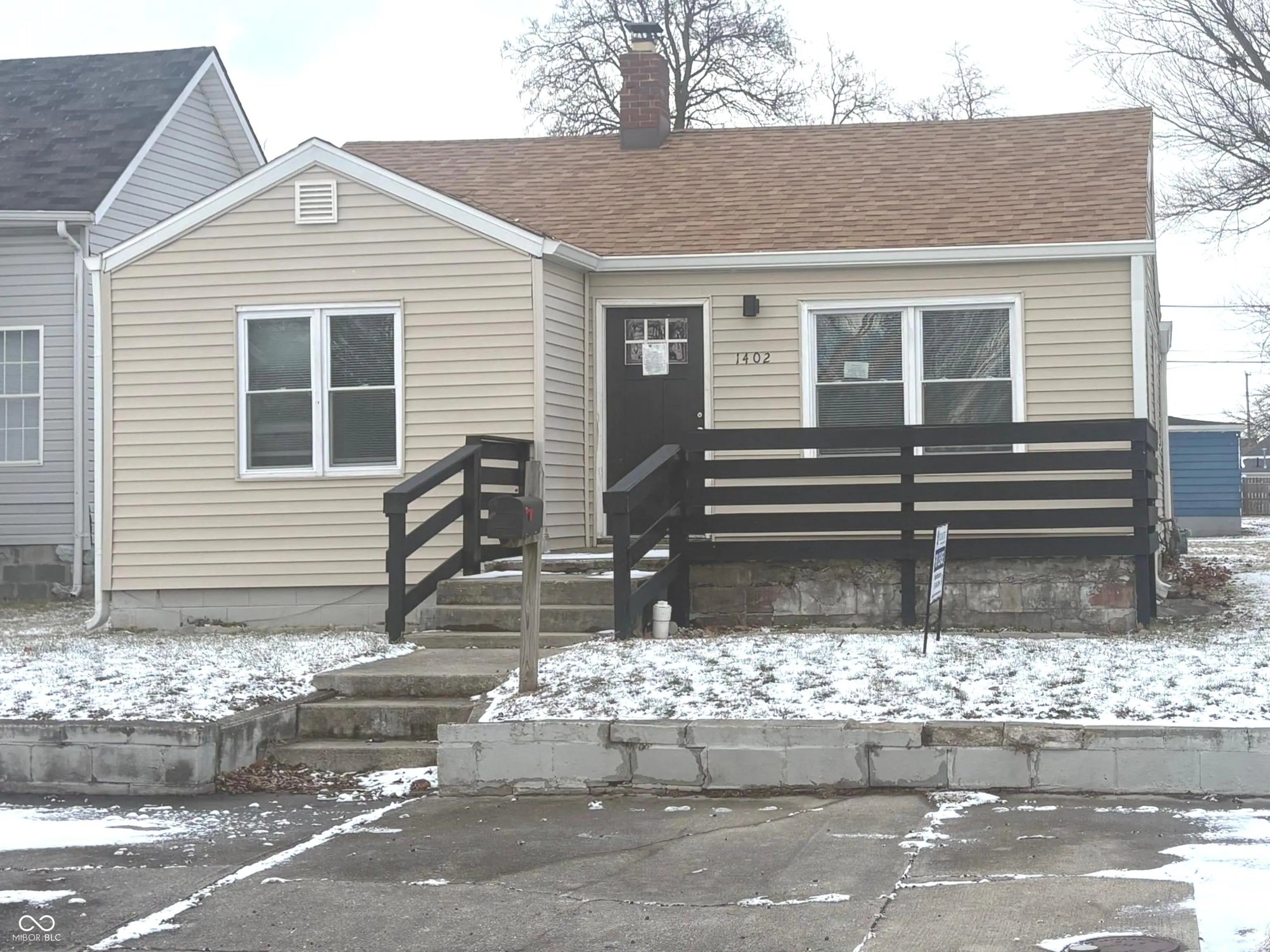 1402 E Willard Street, Muncie