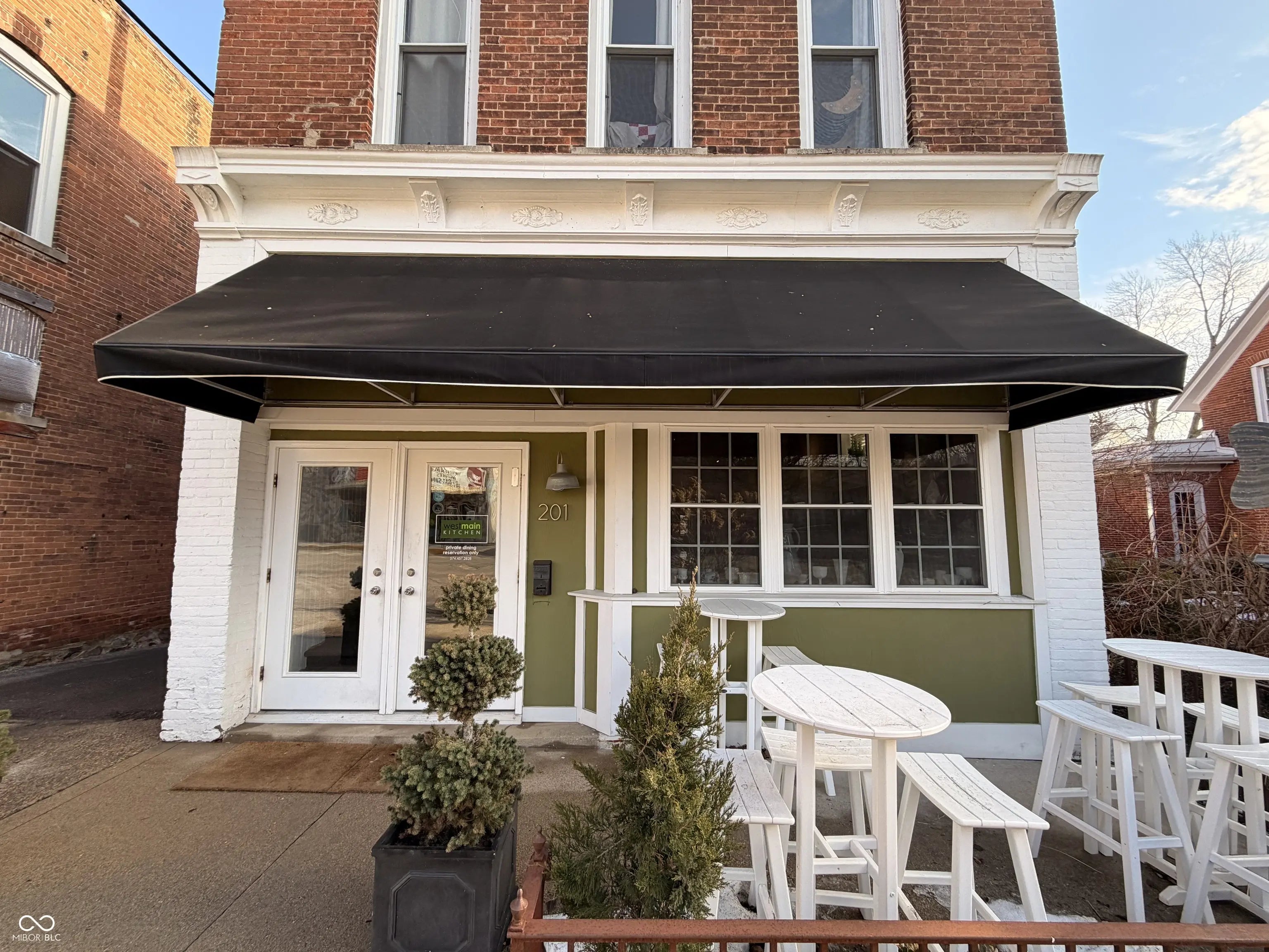 Photo of 201 W Main Street Syracuse, IN 46567