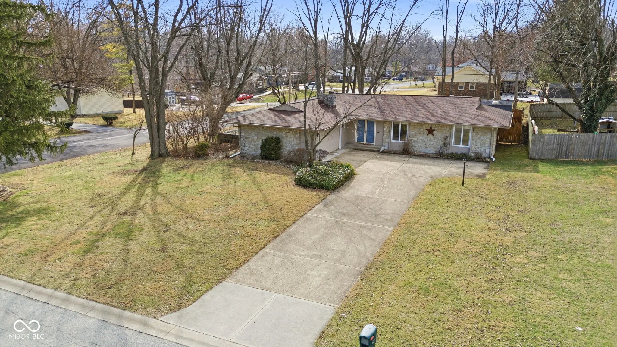 Photo of 300 Sunset Boulevard Greenwood, IN 46142