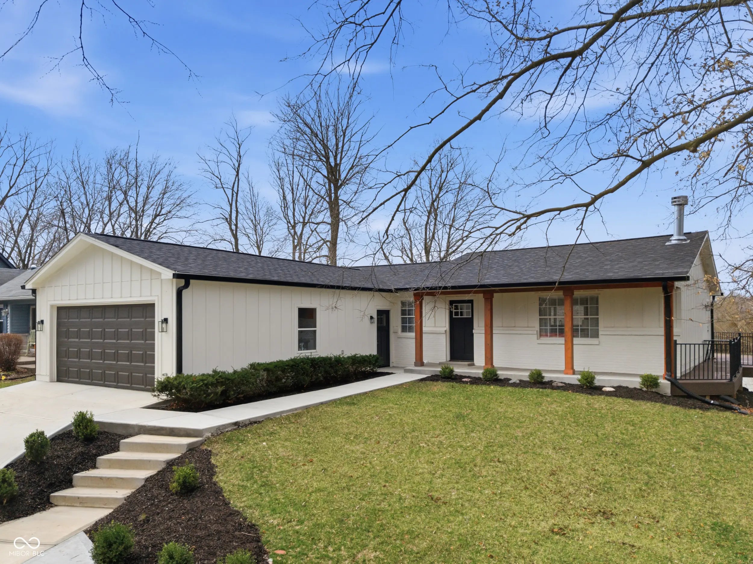 120 Bayshore Drive, Cicero