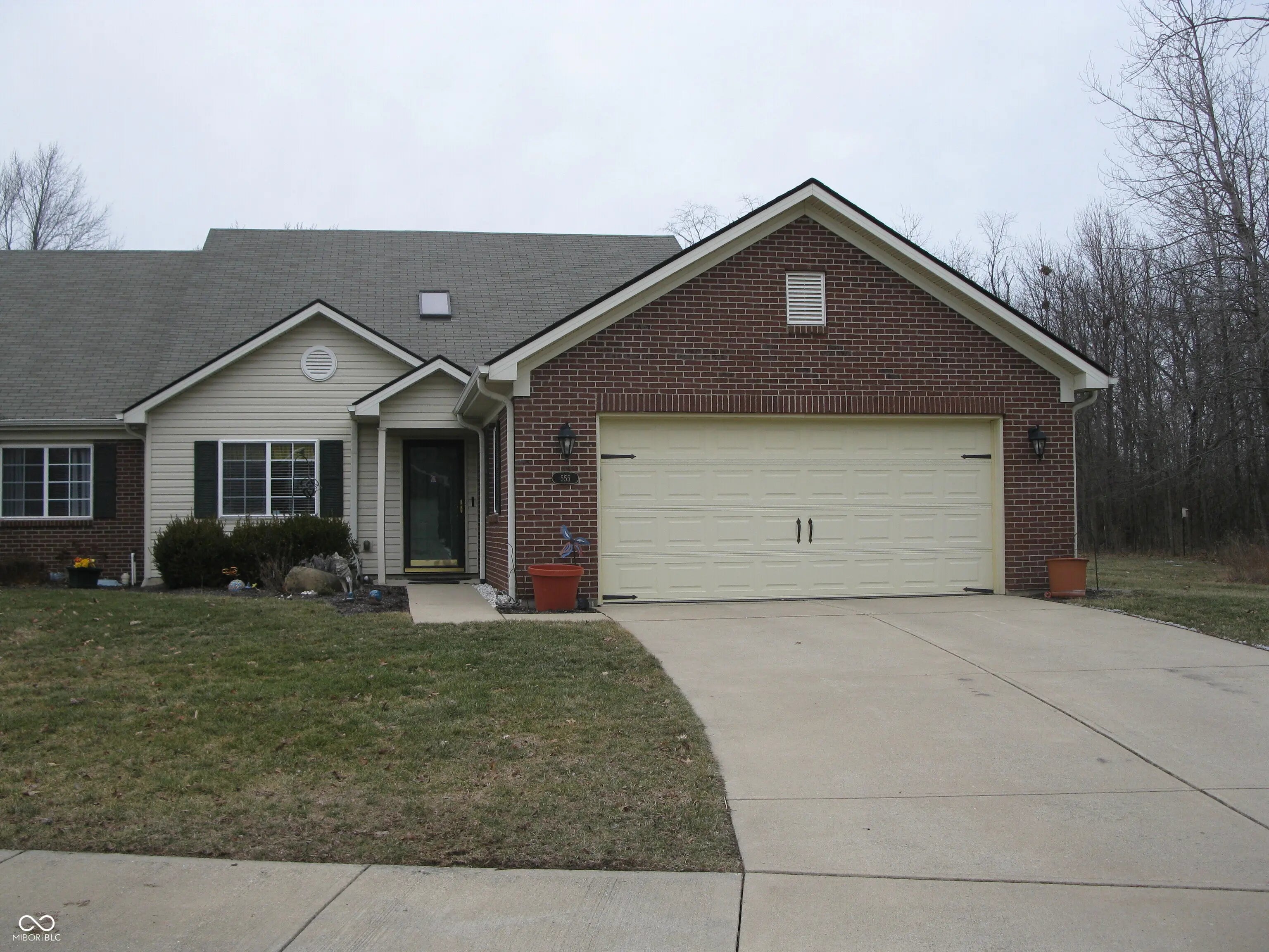 Photo of 555 Dylan Drive Avon, IN 46123
