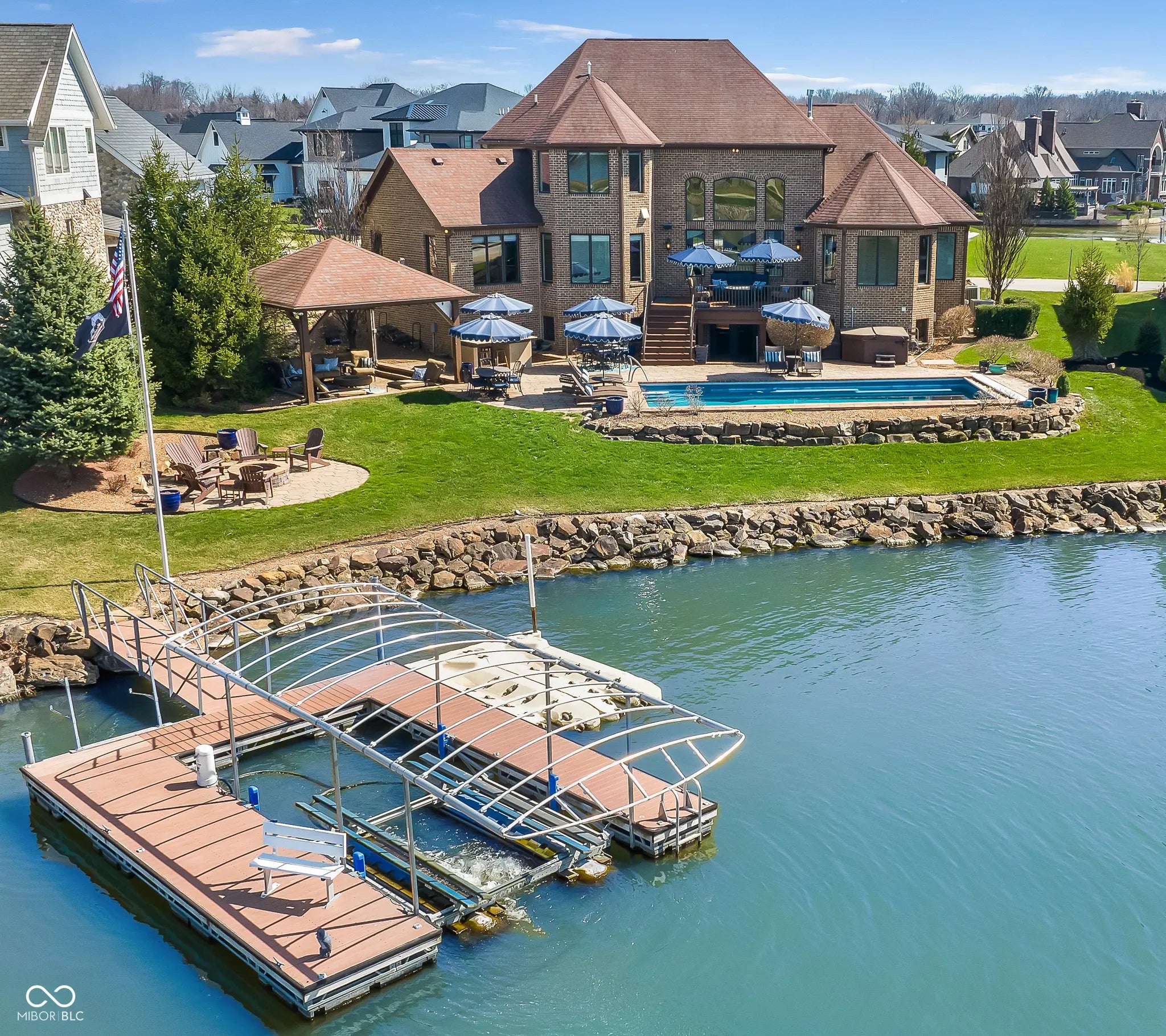 Photo of 13400 Cambridge Cove Way Fishers, IN 46055