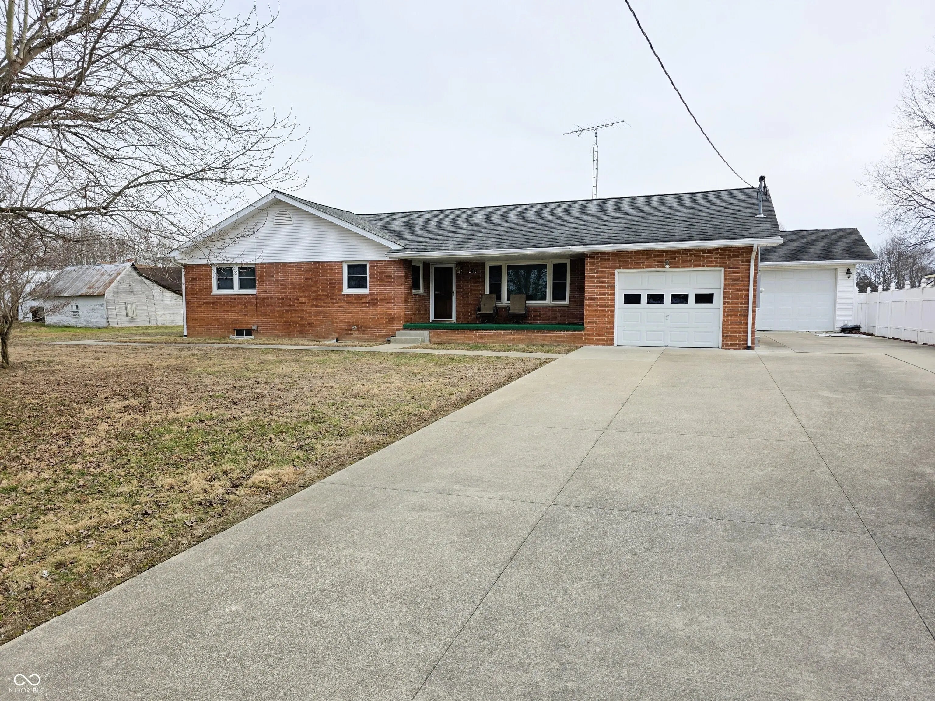 211 Cindy Lane, Crothersville