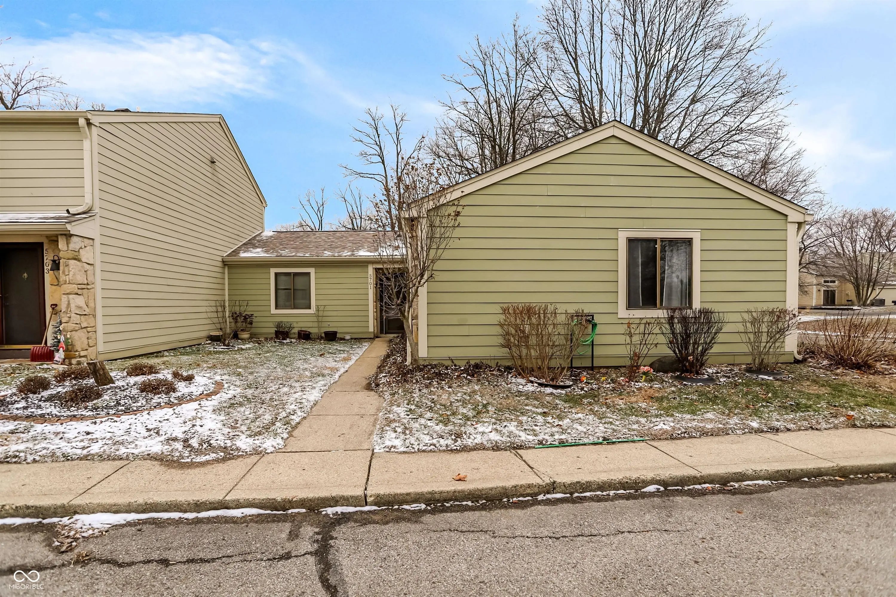Photo of 5701 Bradston Way Indianapolis, IN 46237