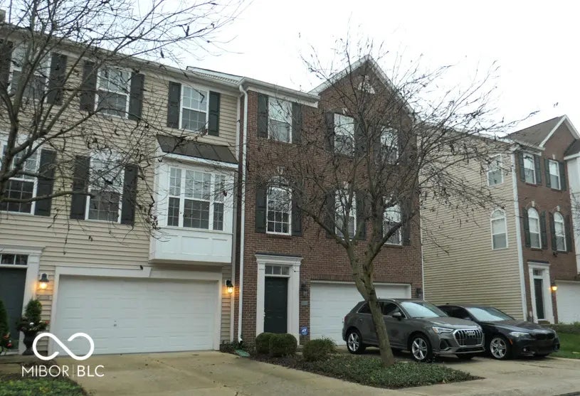 Photo of 3327 Decker Ridge Drive Indianapolis, IN 46268