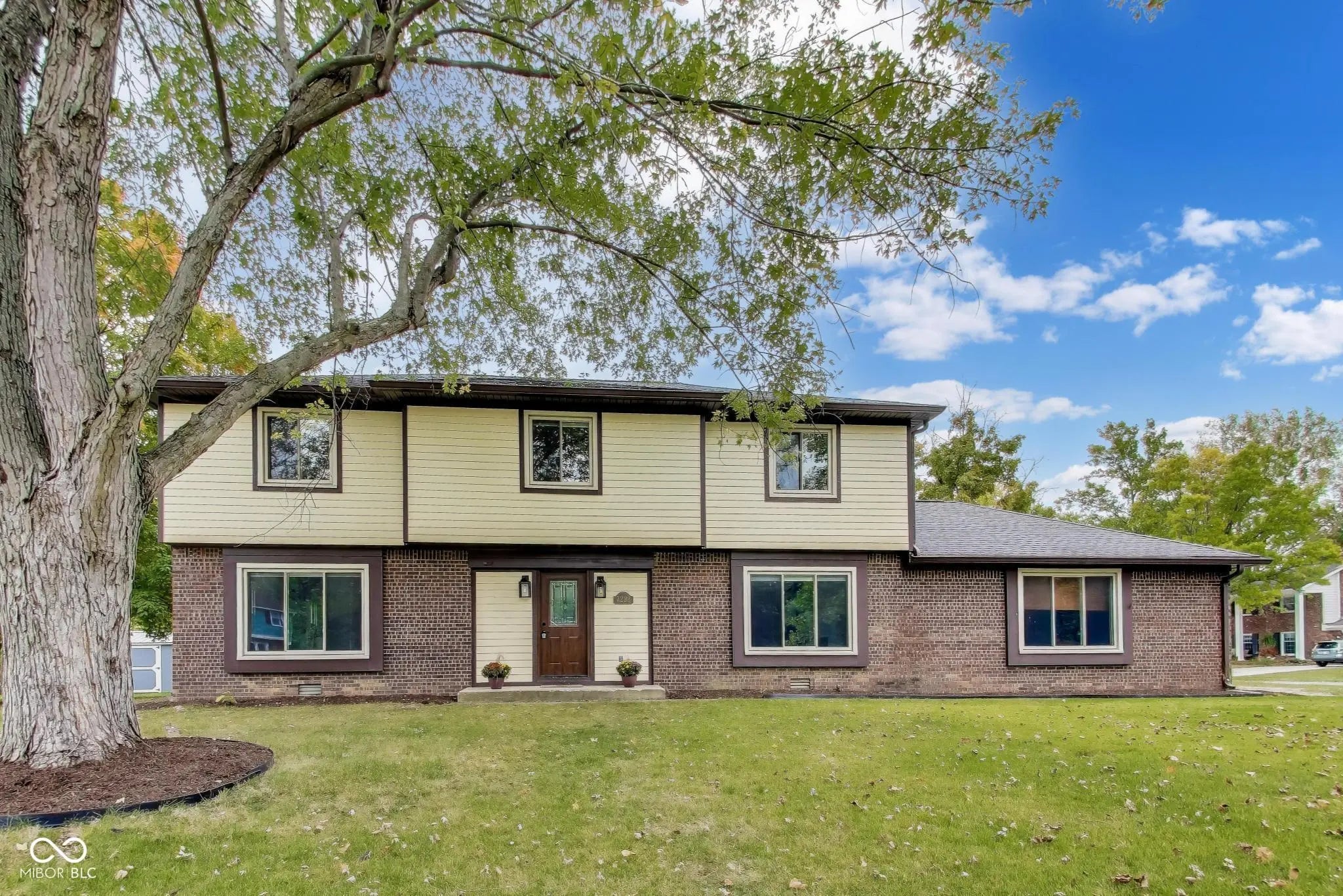 7222 Brompton Court, Indianapolis