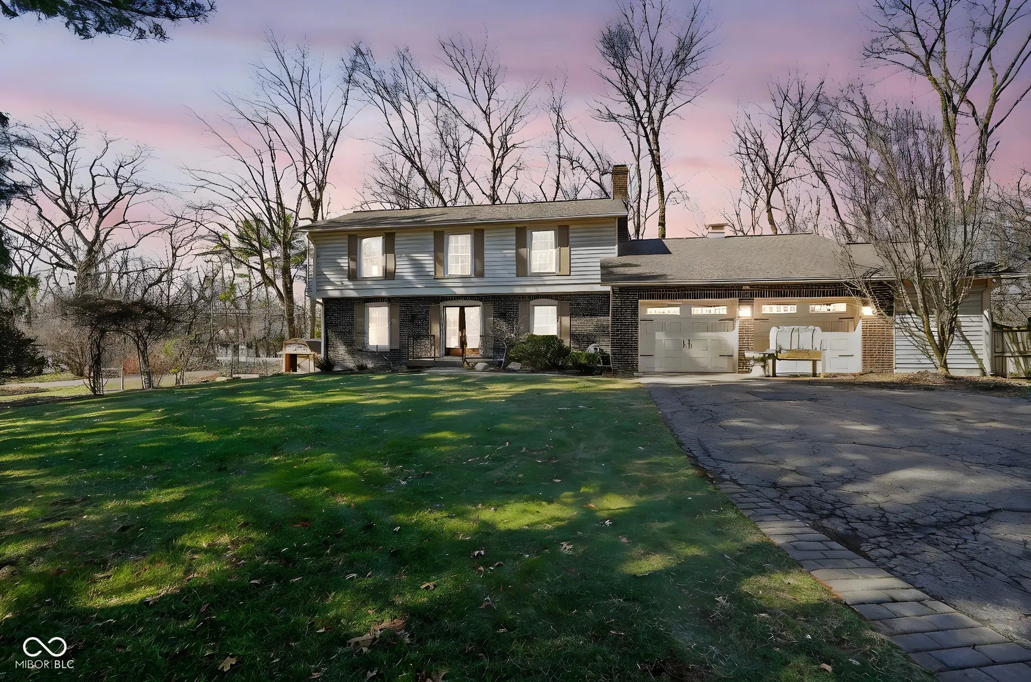 Photo of 710 Forest Boulevard Indianapolis, IN 46240