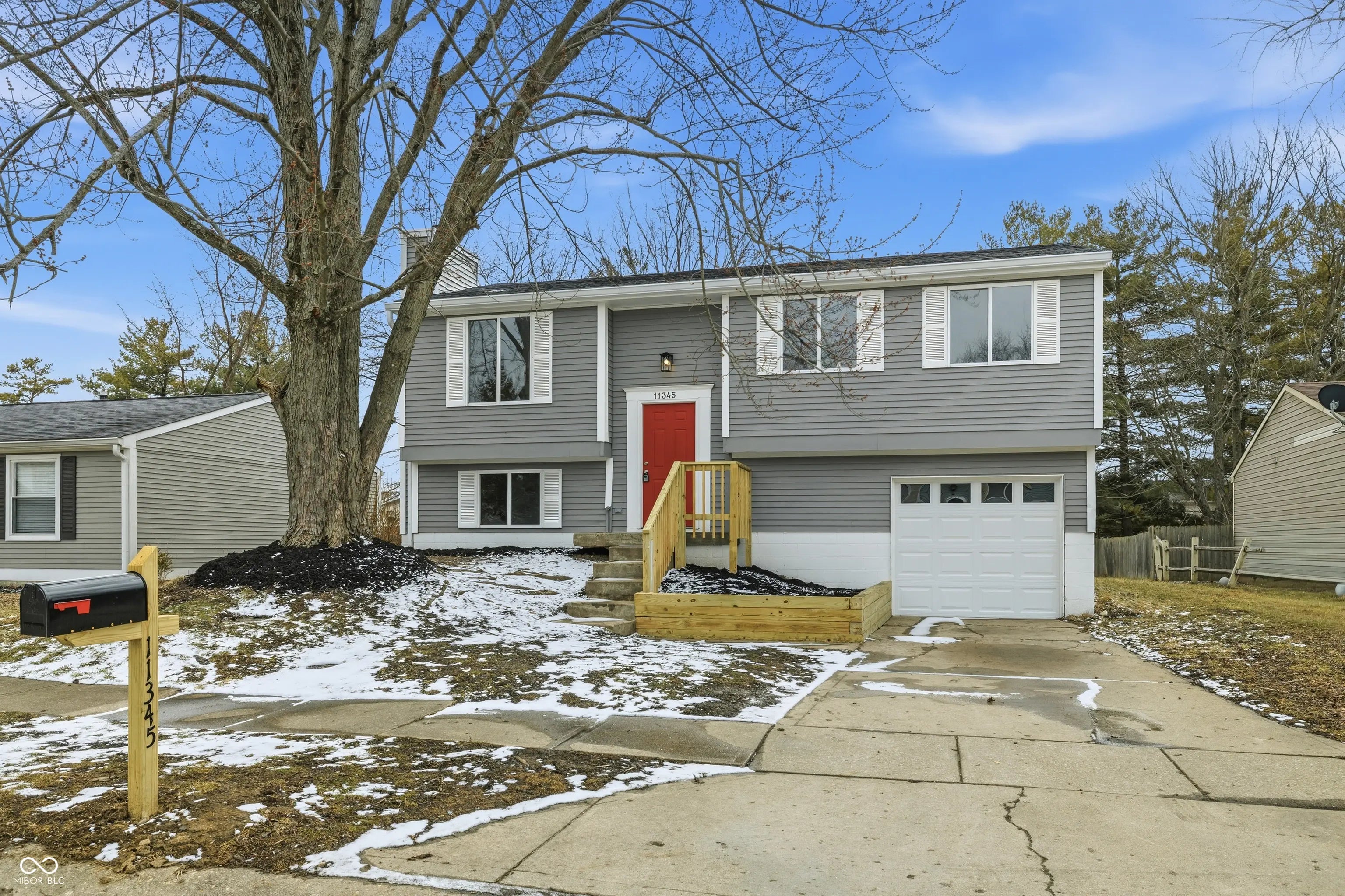 11345 Dunshire Drive, Indianapolis