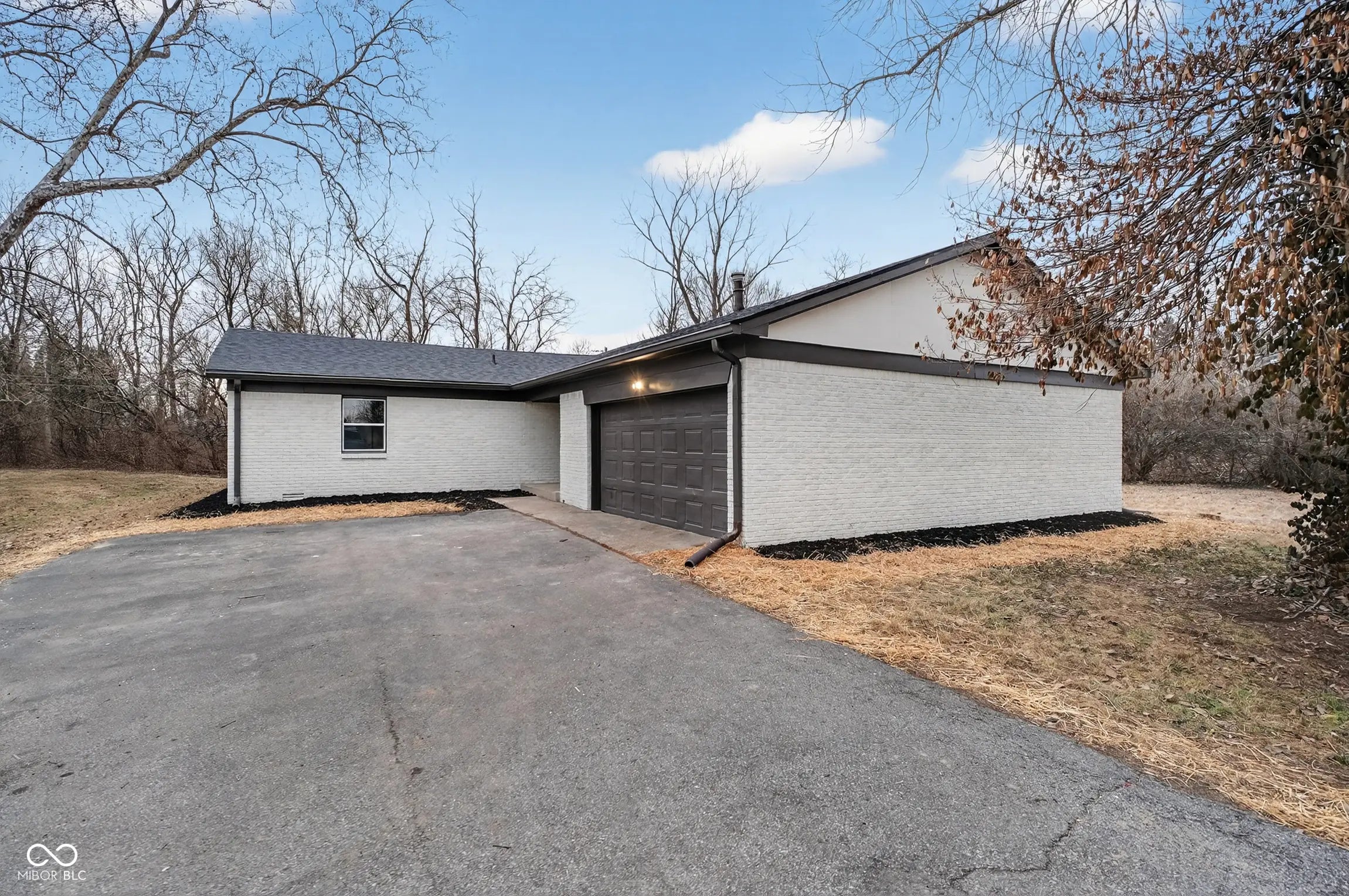 6032 Grandview Drive, Indianapolis