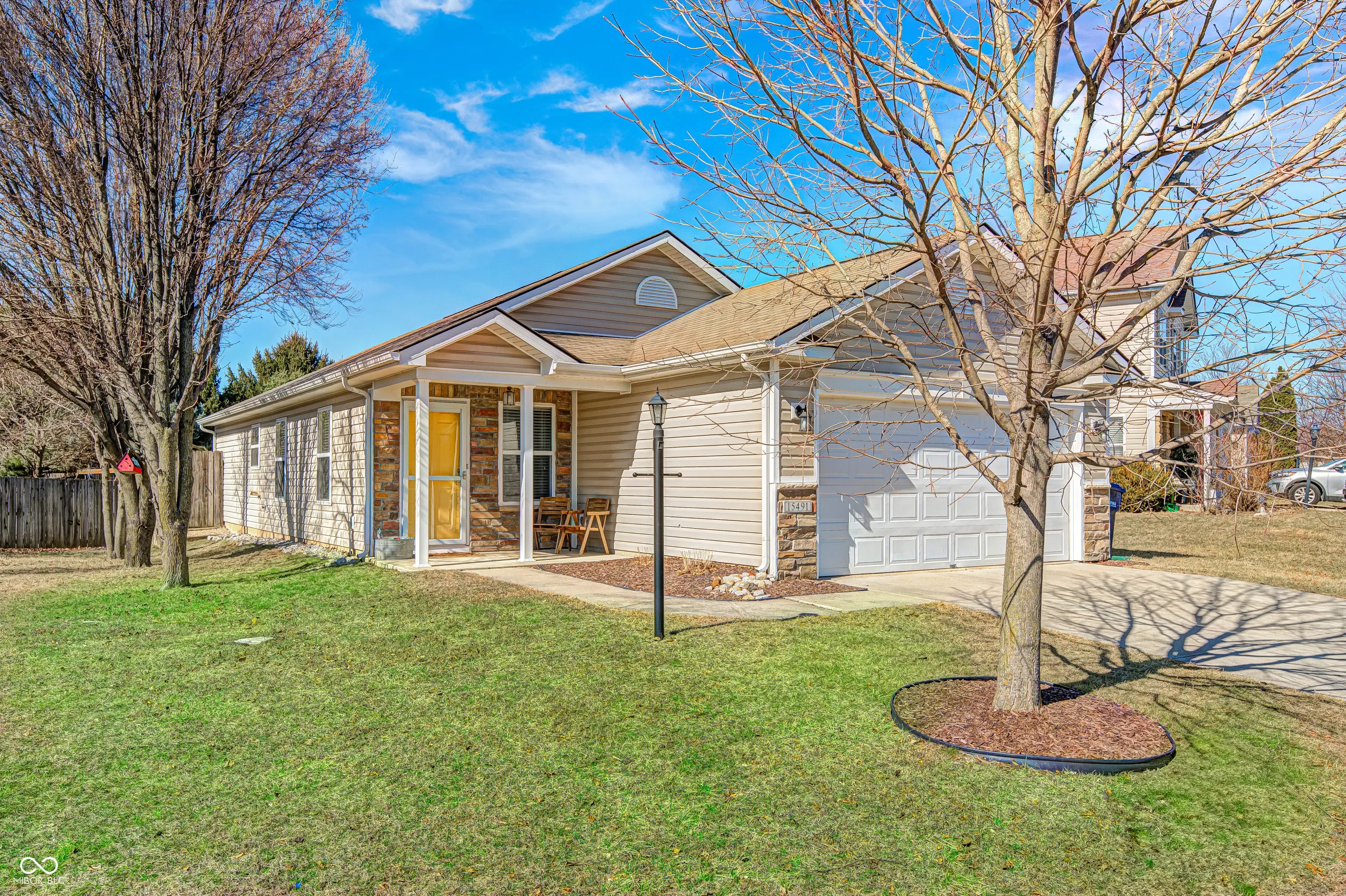 15491 Farmland Court, Noblesville