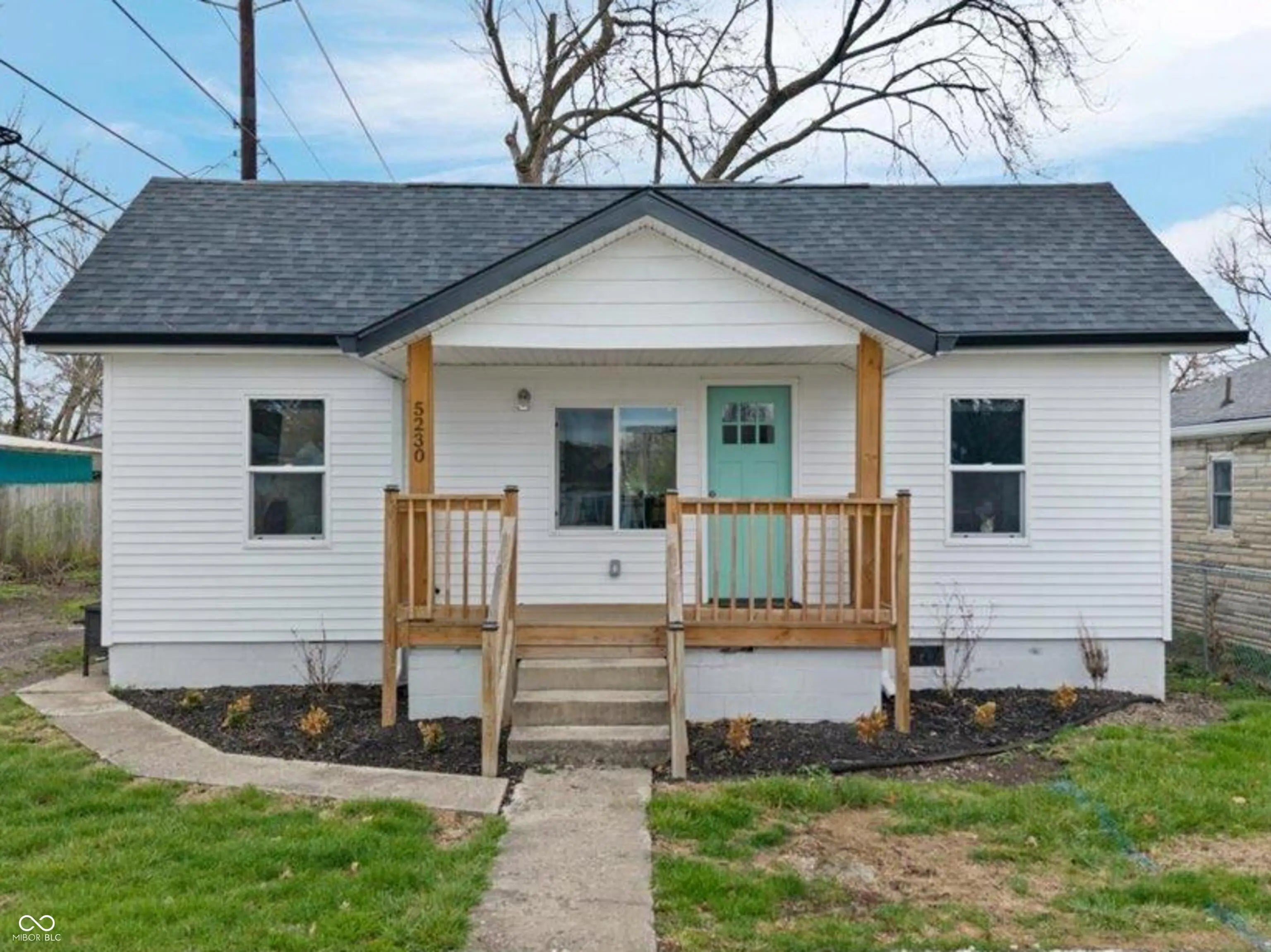 5230 W Legrande Avenue, Indianapolis