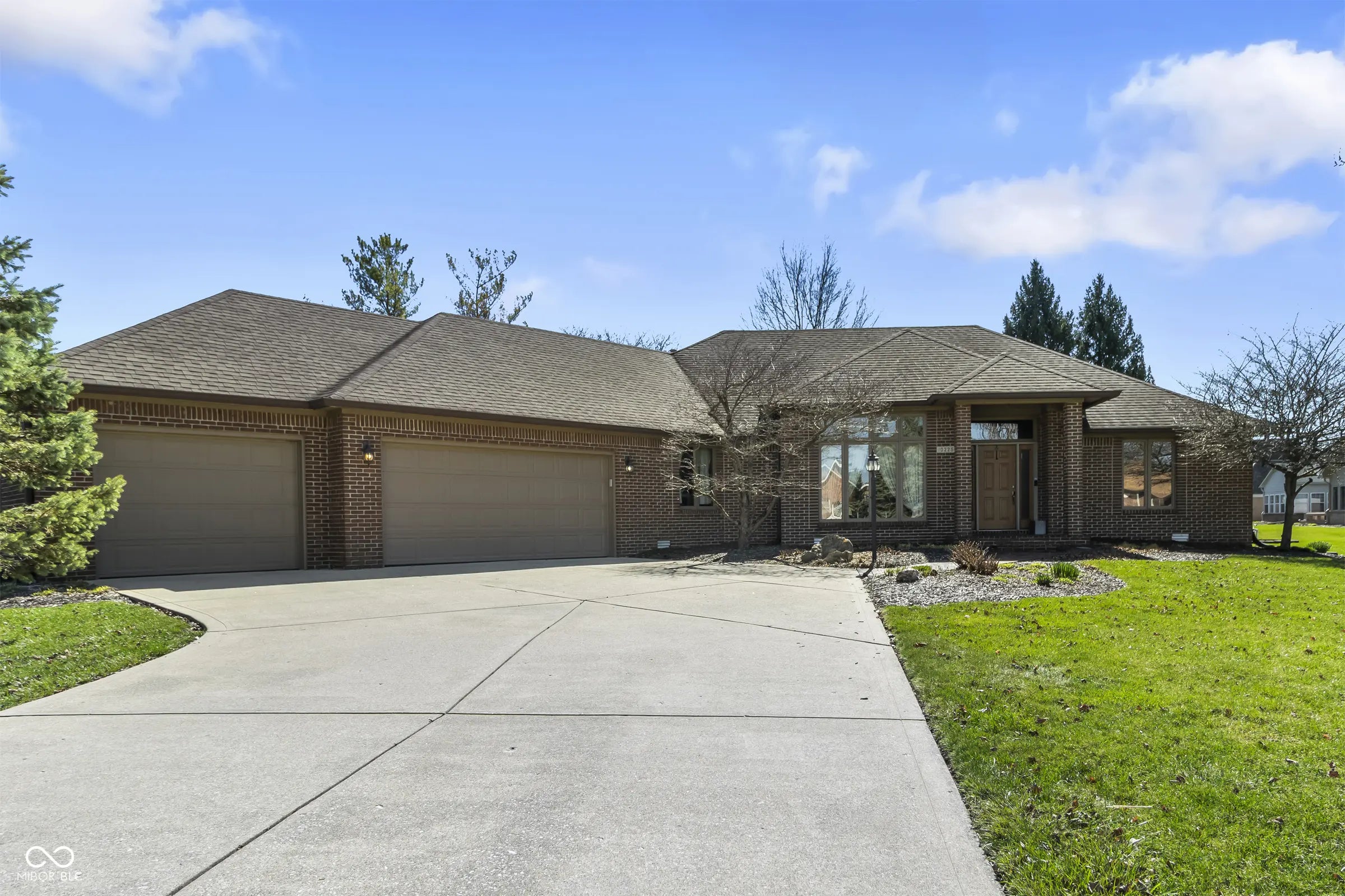 10225 Wayward Wind Drive, Indianapolis