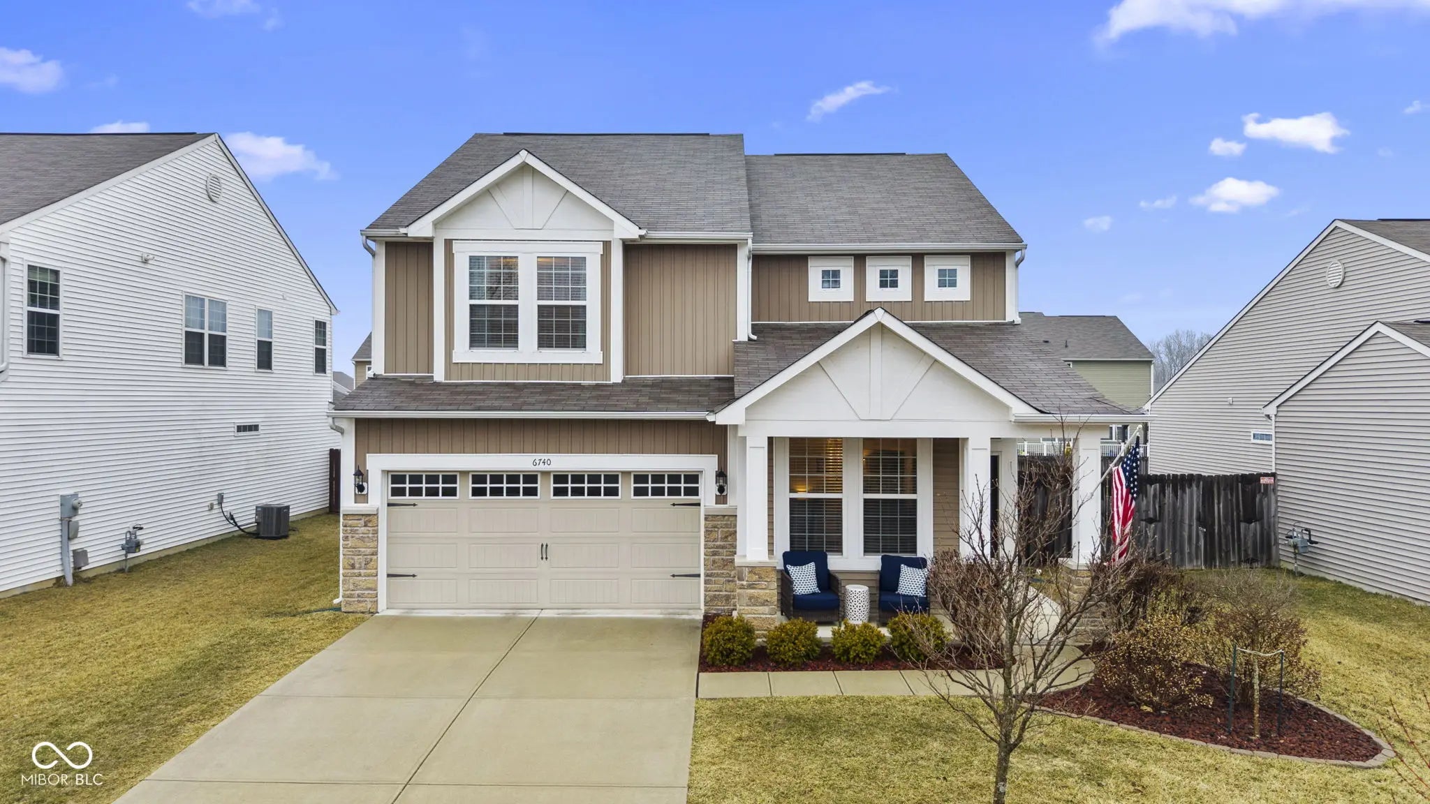 6740 Shooting Star Drive, Whitestown