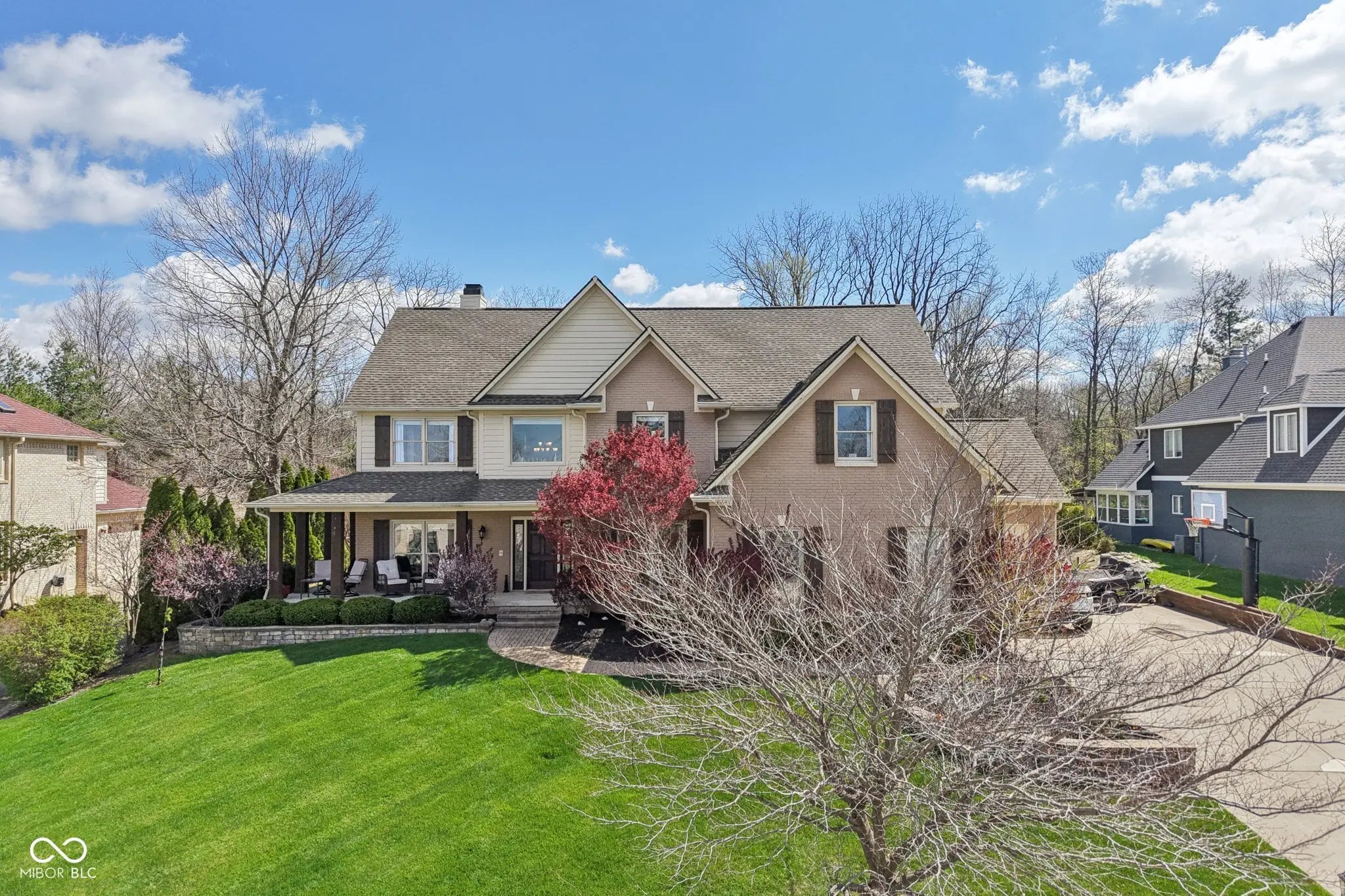 9986 Springstone Road, Fishers