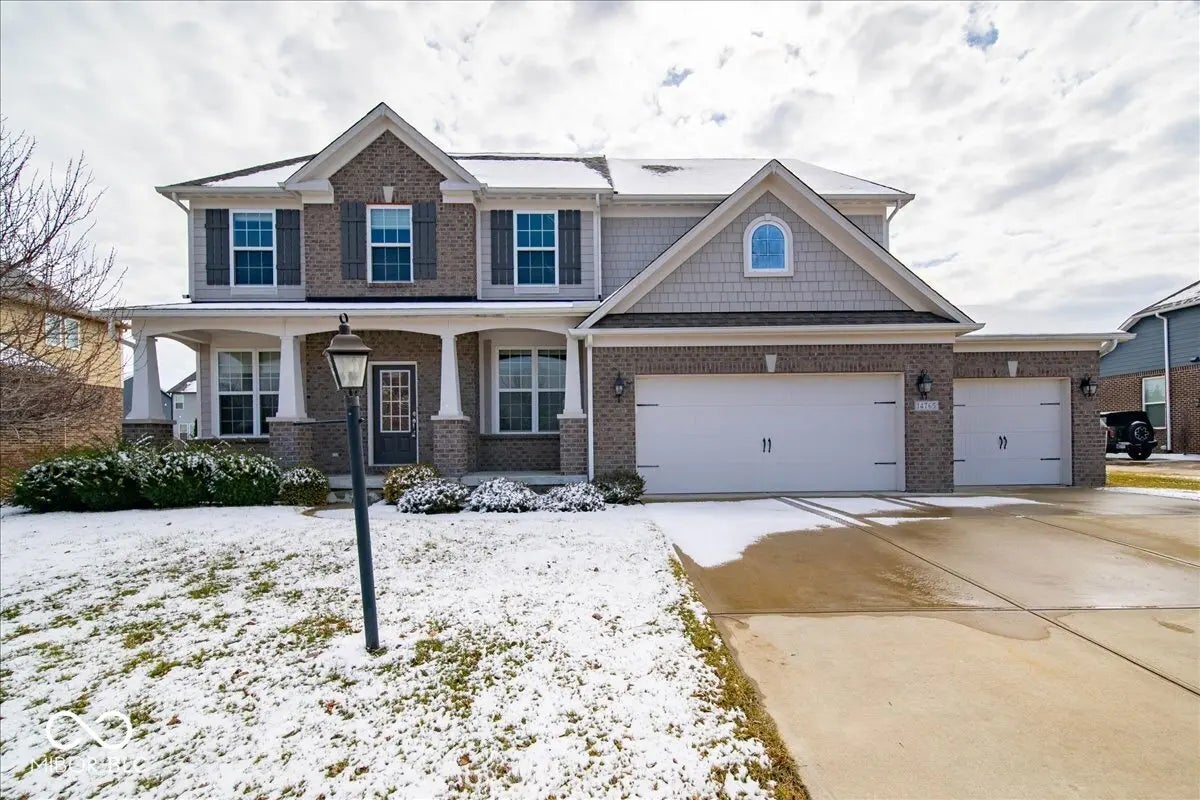 Photo of 14765 Edgebrook Drive Fishers, IN 46040
