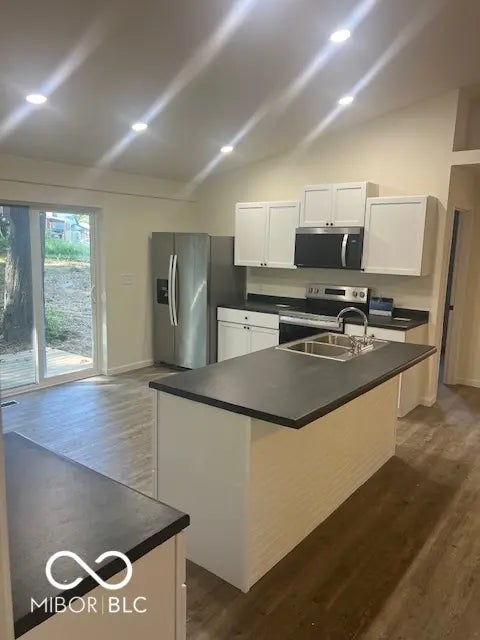 1197 Evergreen Cir Way, North Vernon