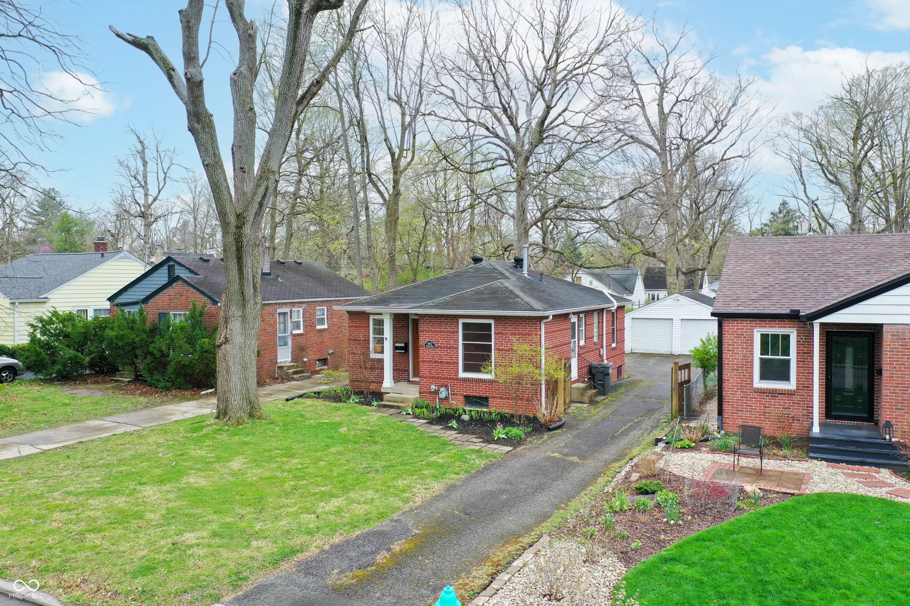 6012 Kingsley Drive, Indianapolis