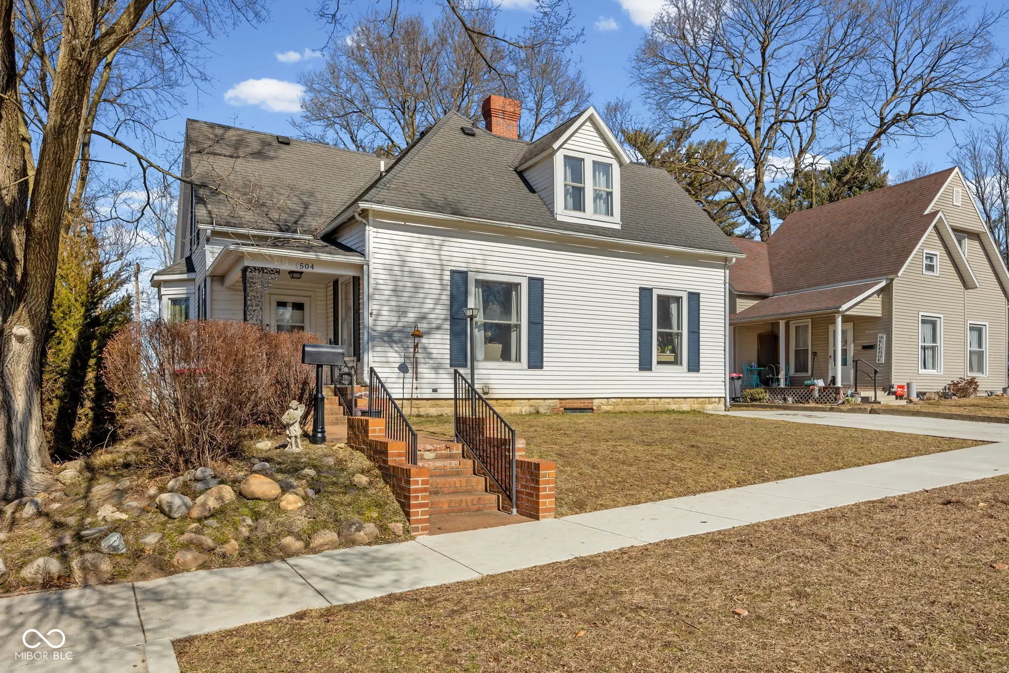 504 E Pike Street, Attica