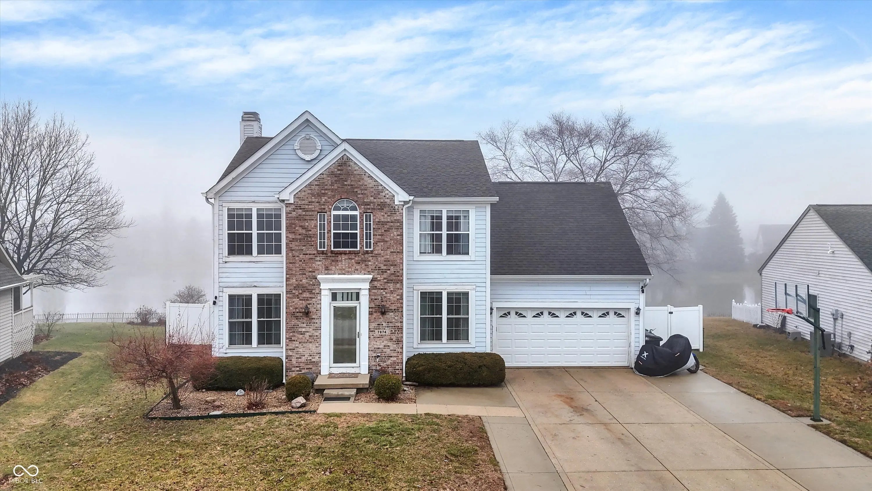 7874 Cobblesprings Drive, Avon