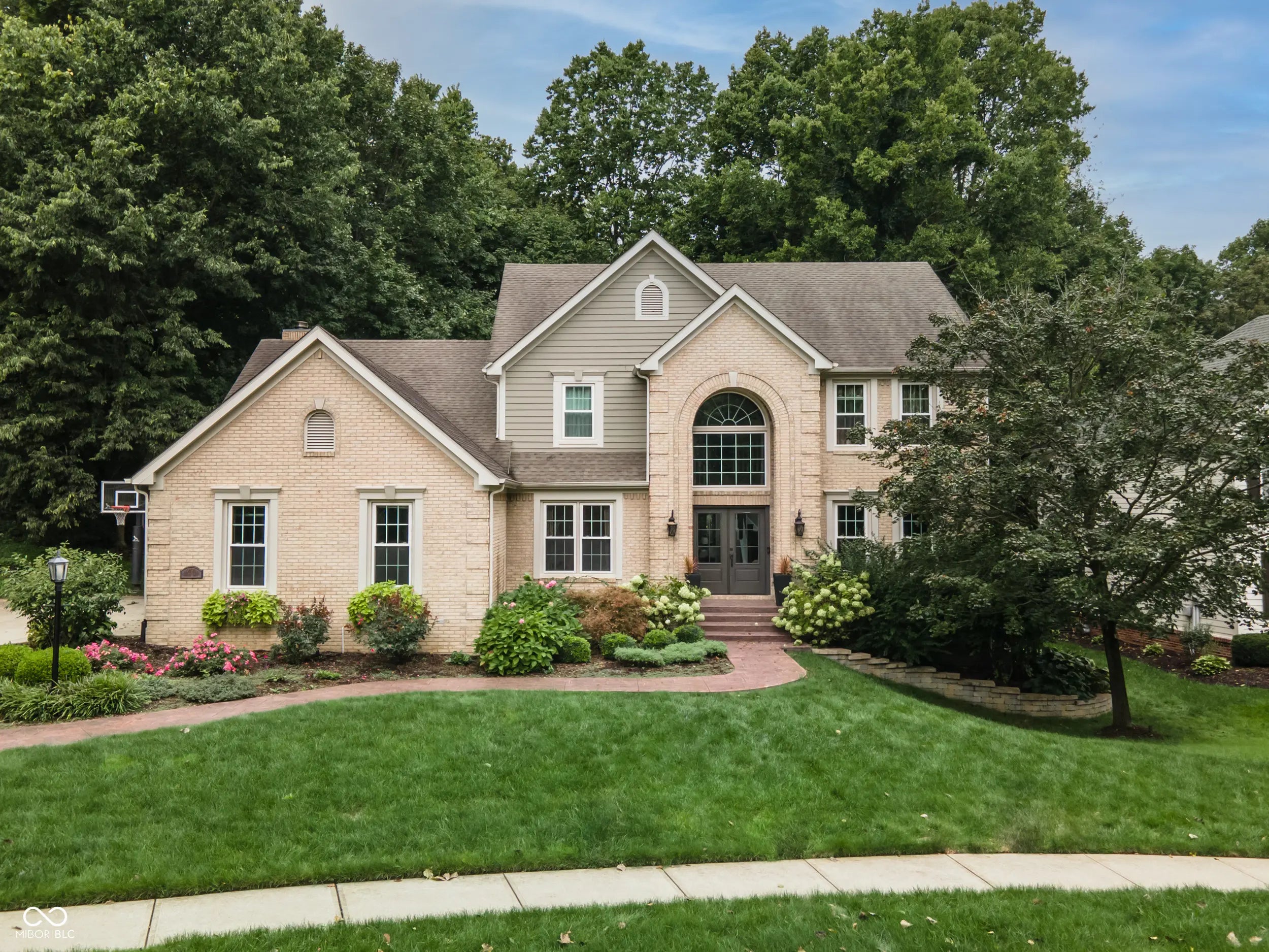 9767 Fortune Drive, Fishers