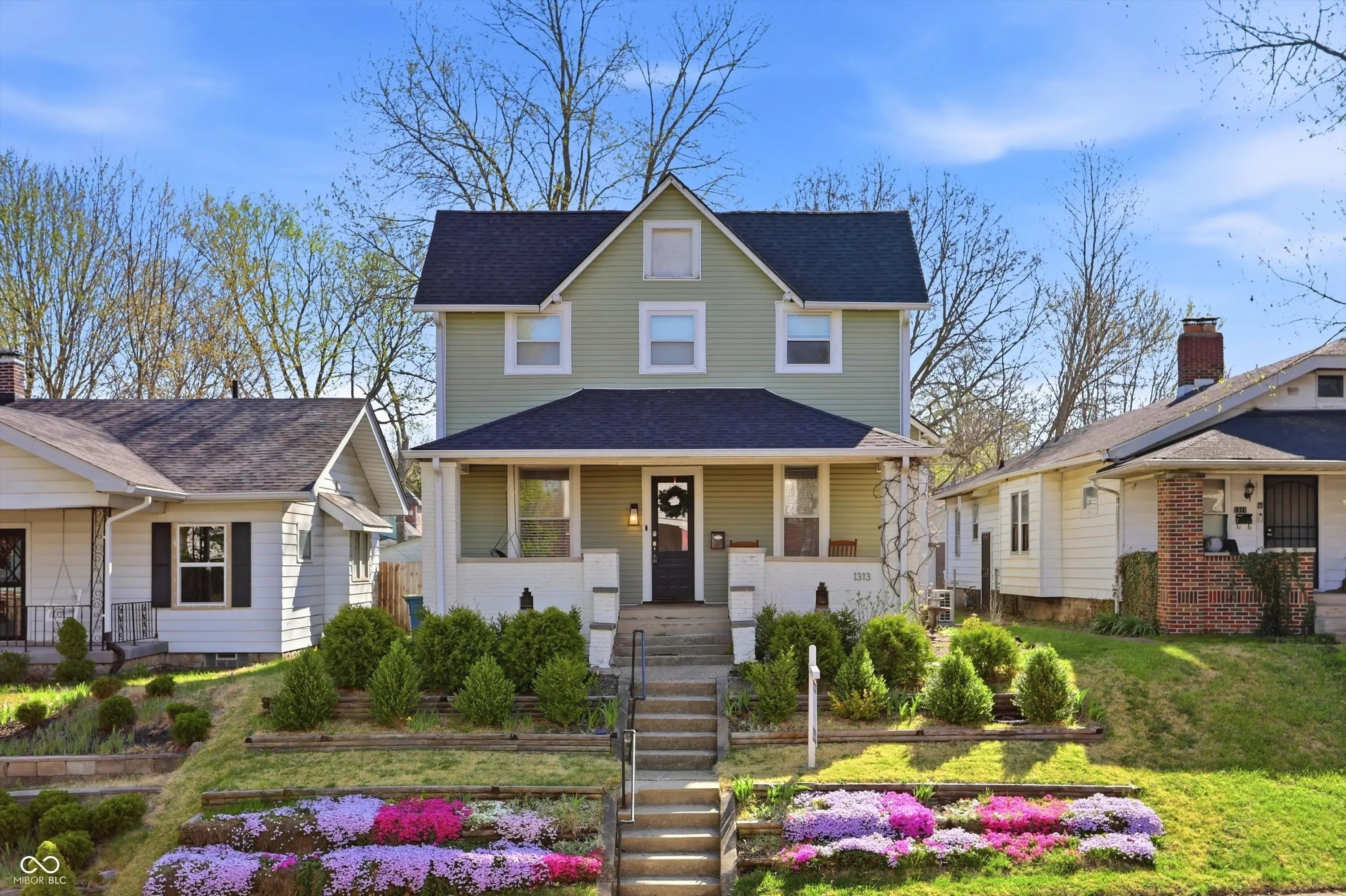 Photo of 1313 N Oxford Street Indianapolis, IN 46201