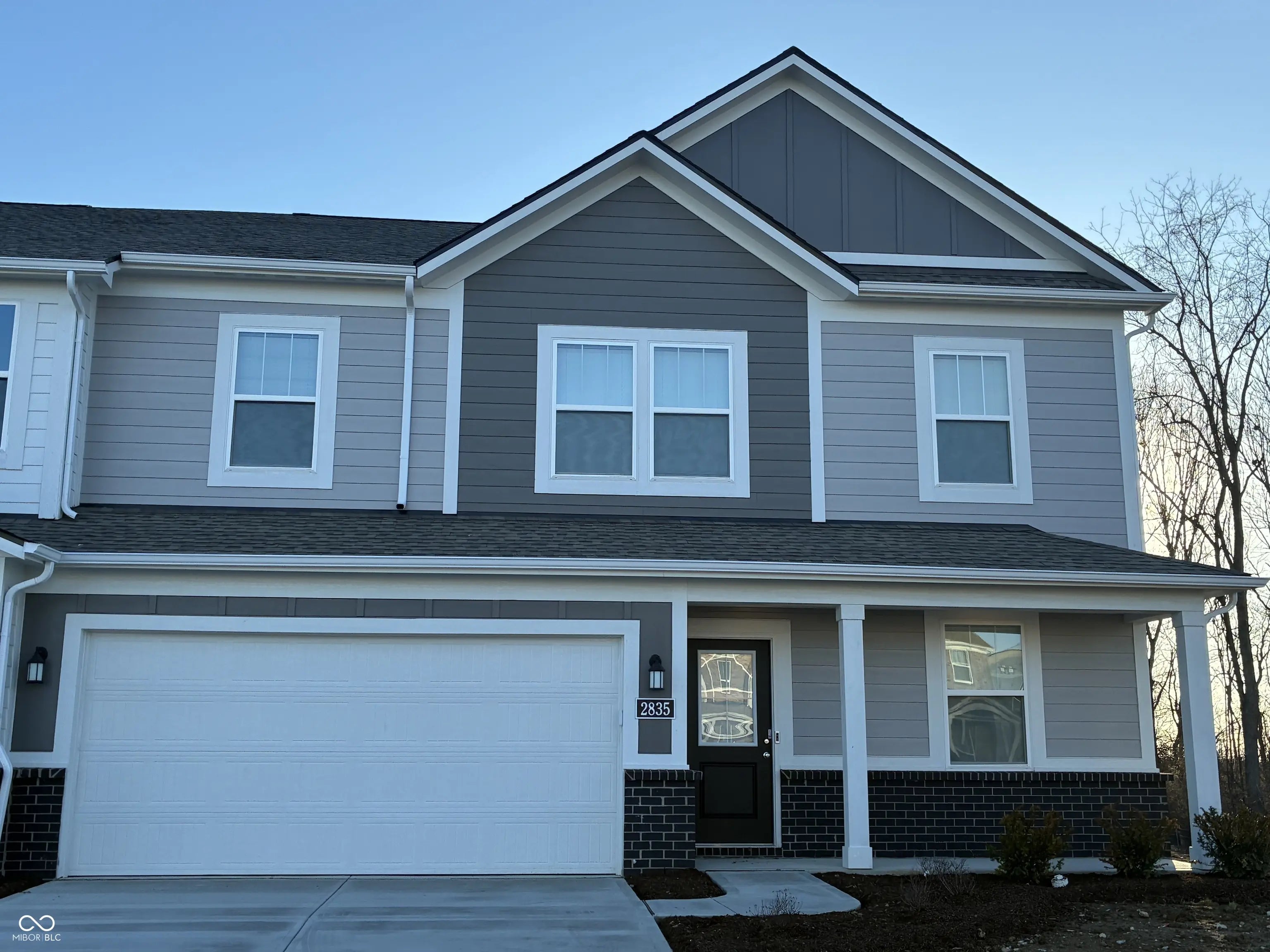 2835 Woods Edge Drive, Greenwood