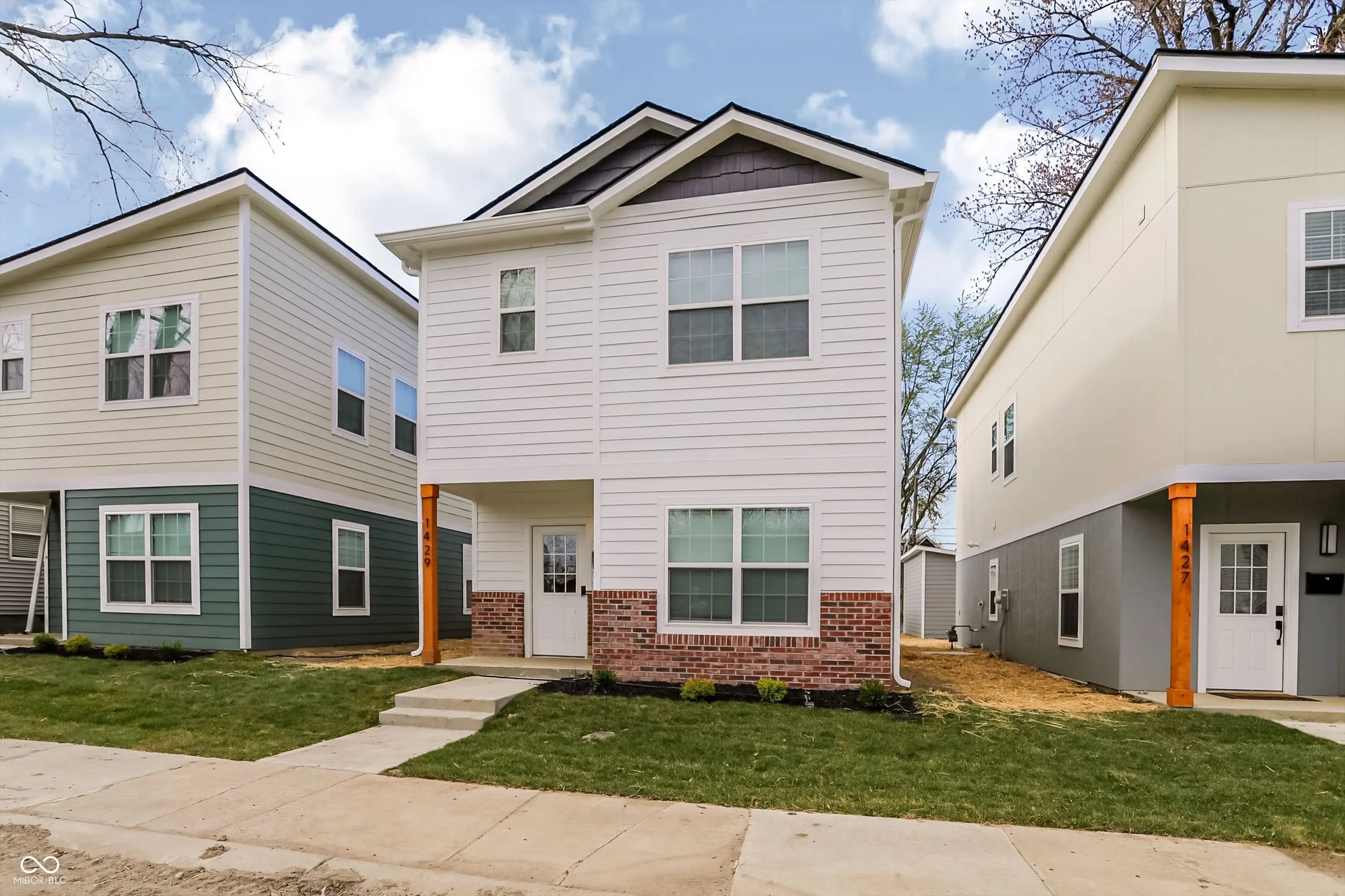 Photo of 1429 Deloss Street Indianapolis, IN 46201