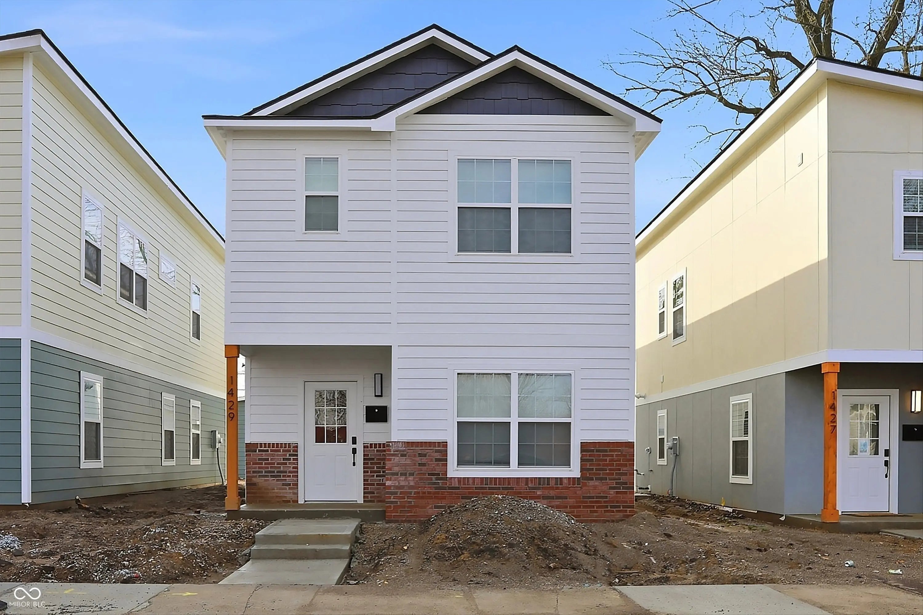 Photo of 1429 Deloss Street Indianapolis, IN 46201