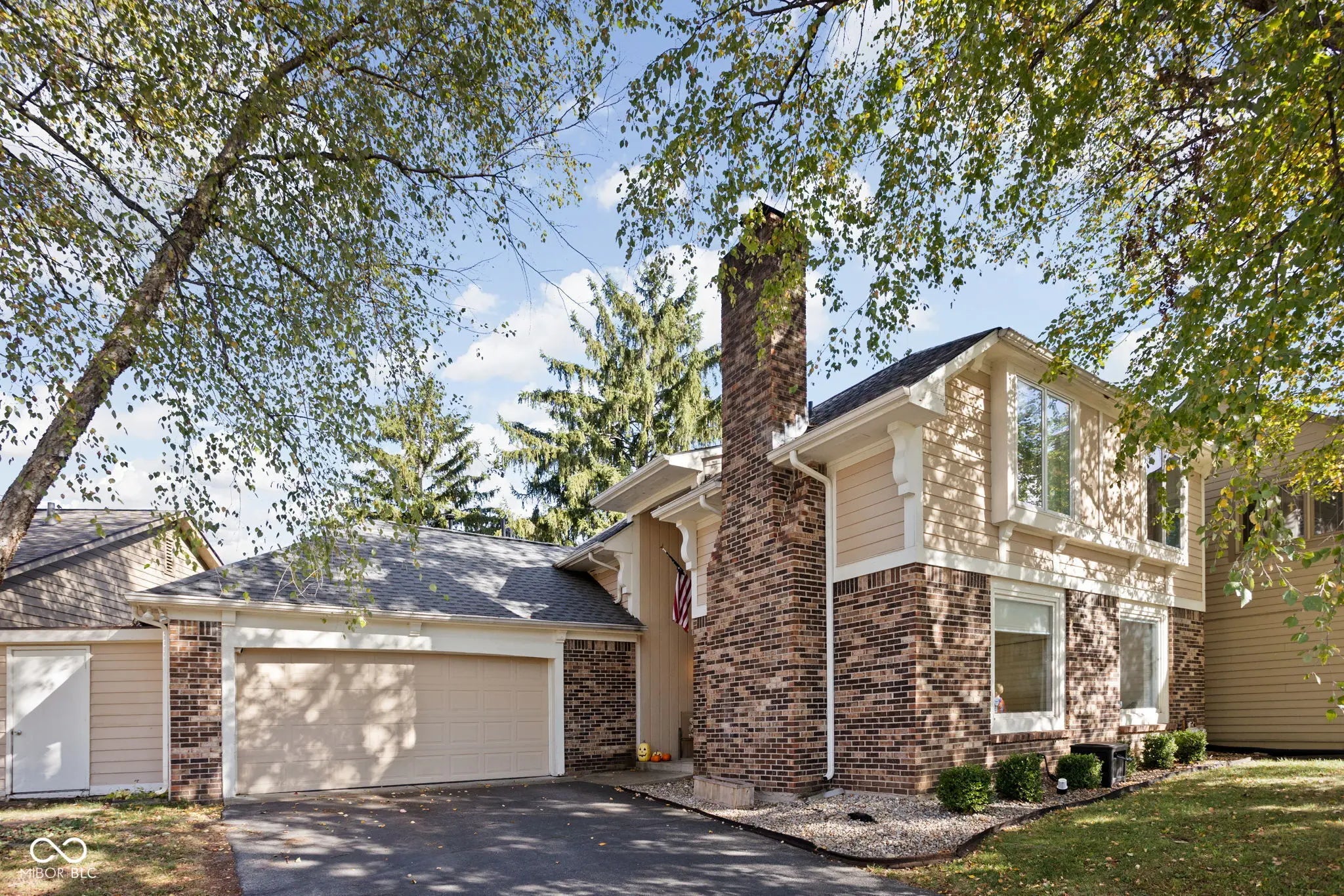 4664 Lambeth Walk, Carmel